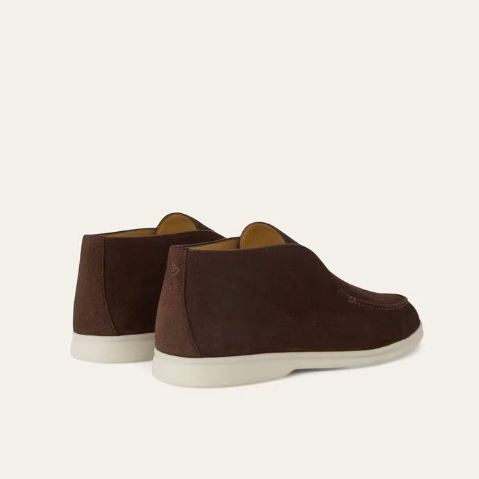 Open Walk Chukka Boots
