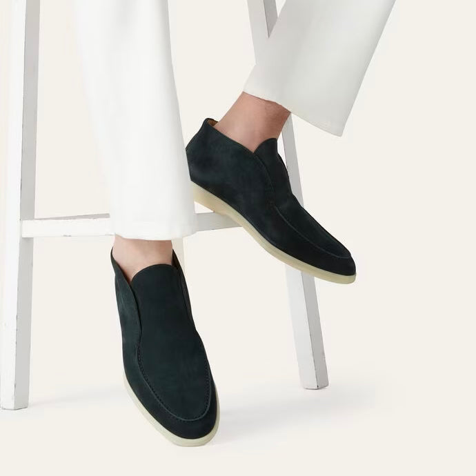 Open Walk Chukka Boots
