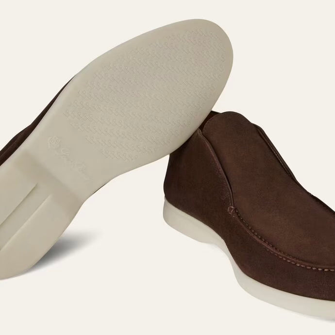Open Walk Chukka Boots