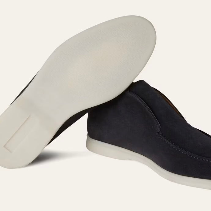 Open Walk Chukka Boots