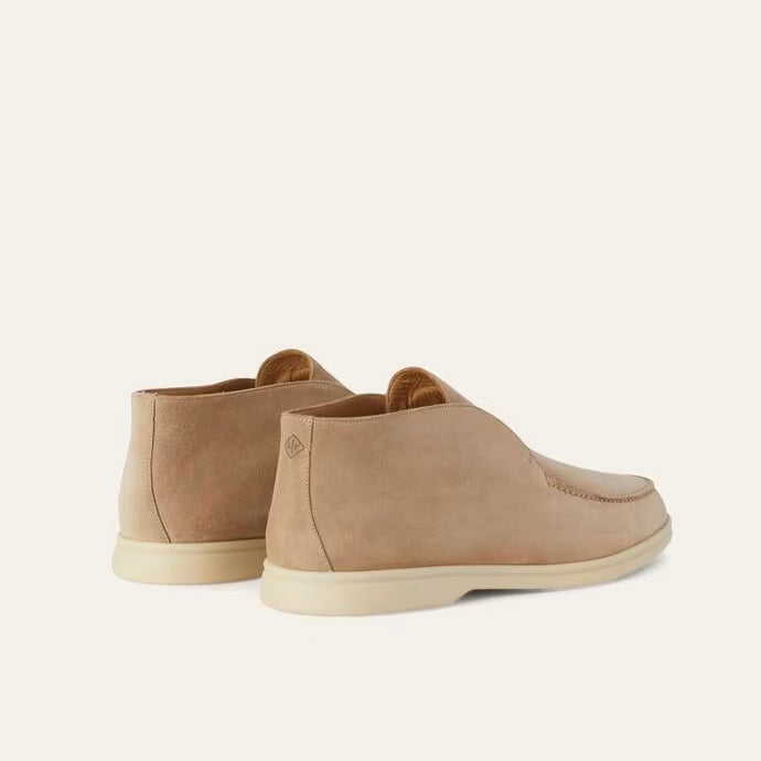 Open Walk Chukka Boots
