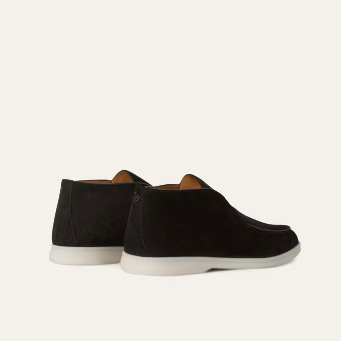Open Walk Chukka Boots