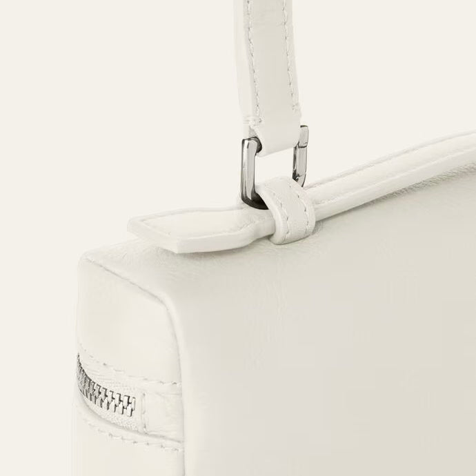 Extra Pocket Pouch L19 “Whisper White”