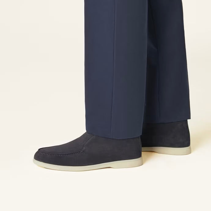Open Walk Chukka Boots