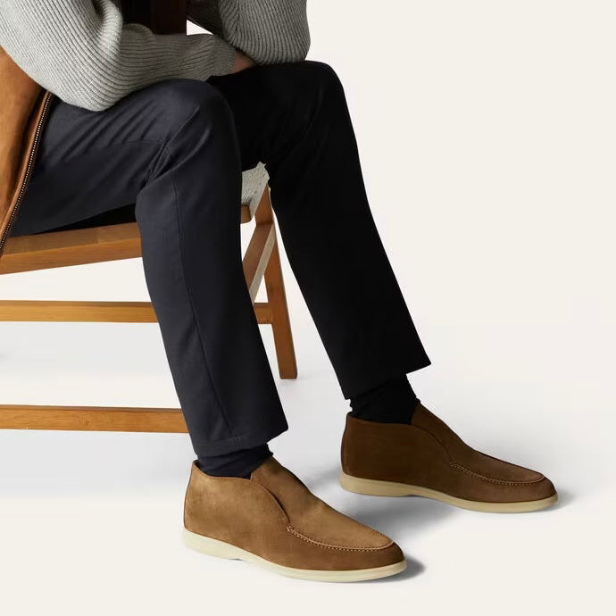 Open Walk Chukka Boots