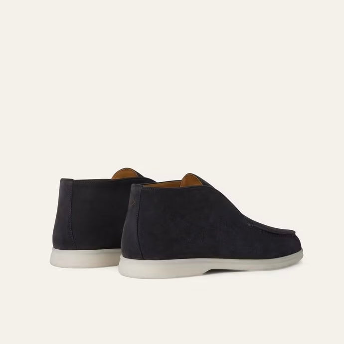 Open Walk Chukka Boots
