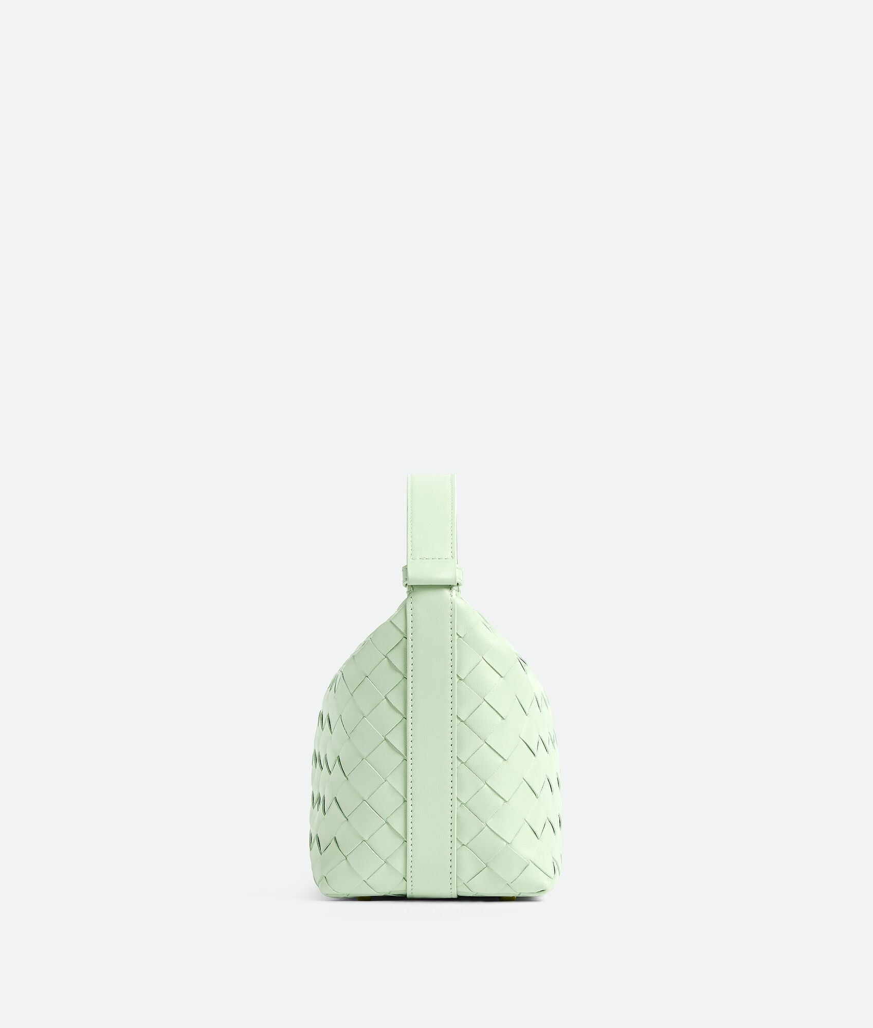 Candy Wallace “Fresh mint”