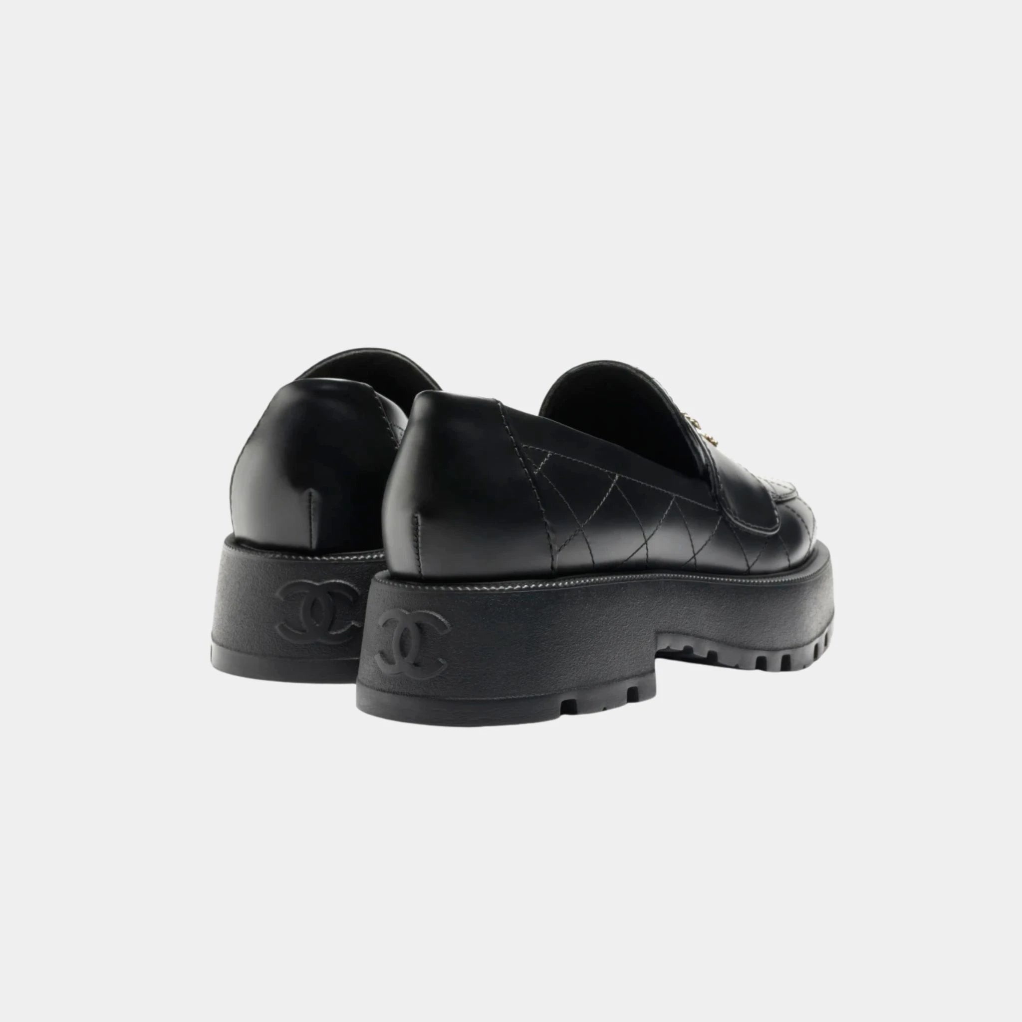 Loafers in Black Calfskin