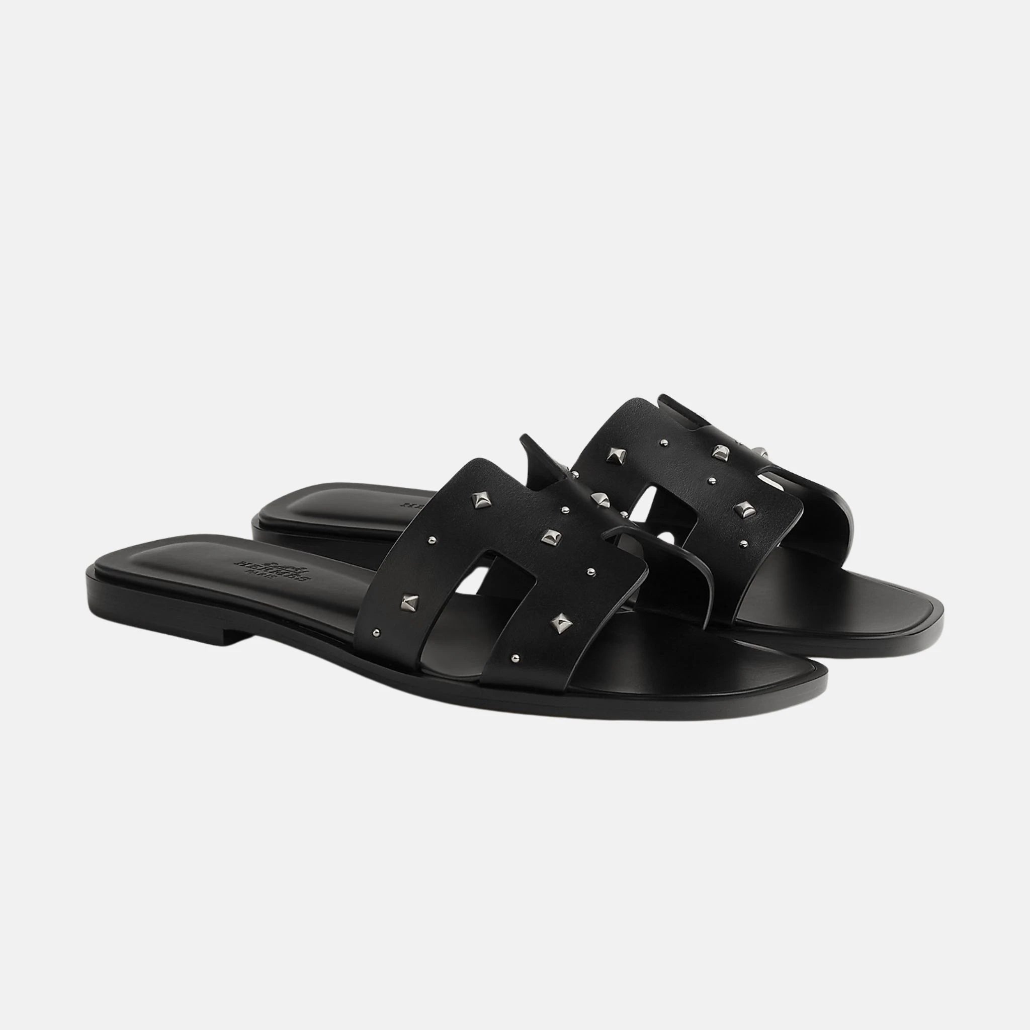 Oran Sandal Calfskin with Medor Studs