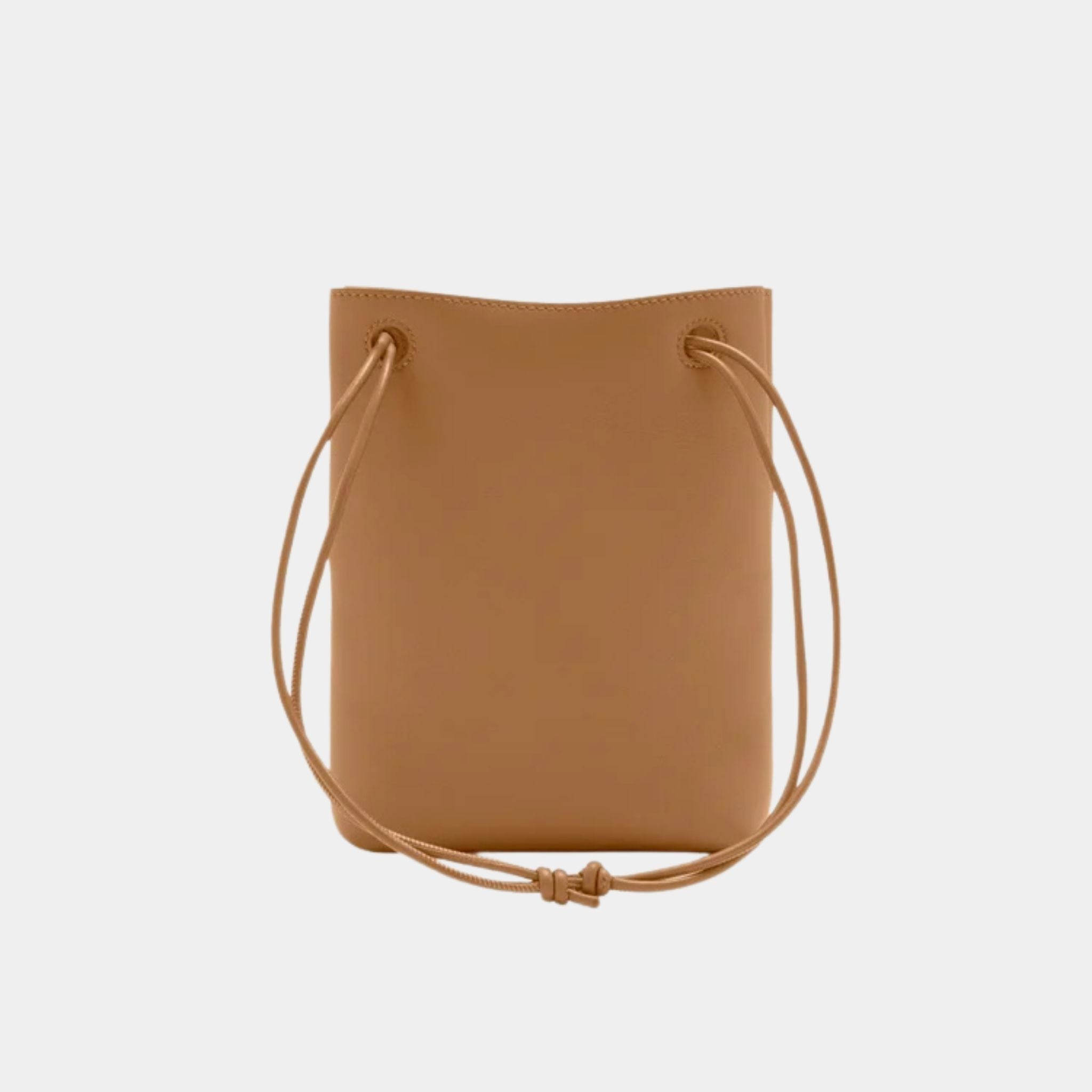 Pebble Pochette in Smooth Calfskin