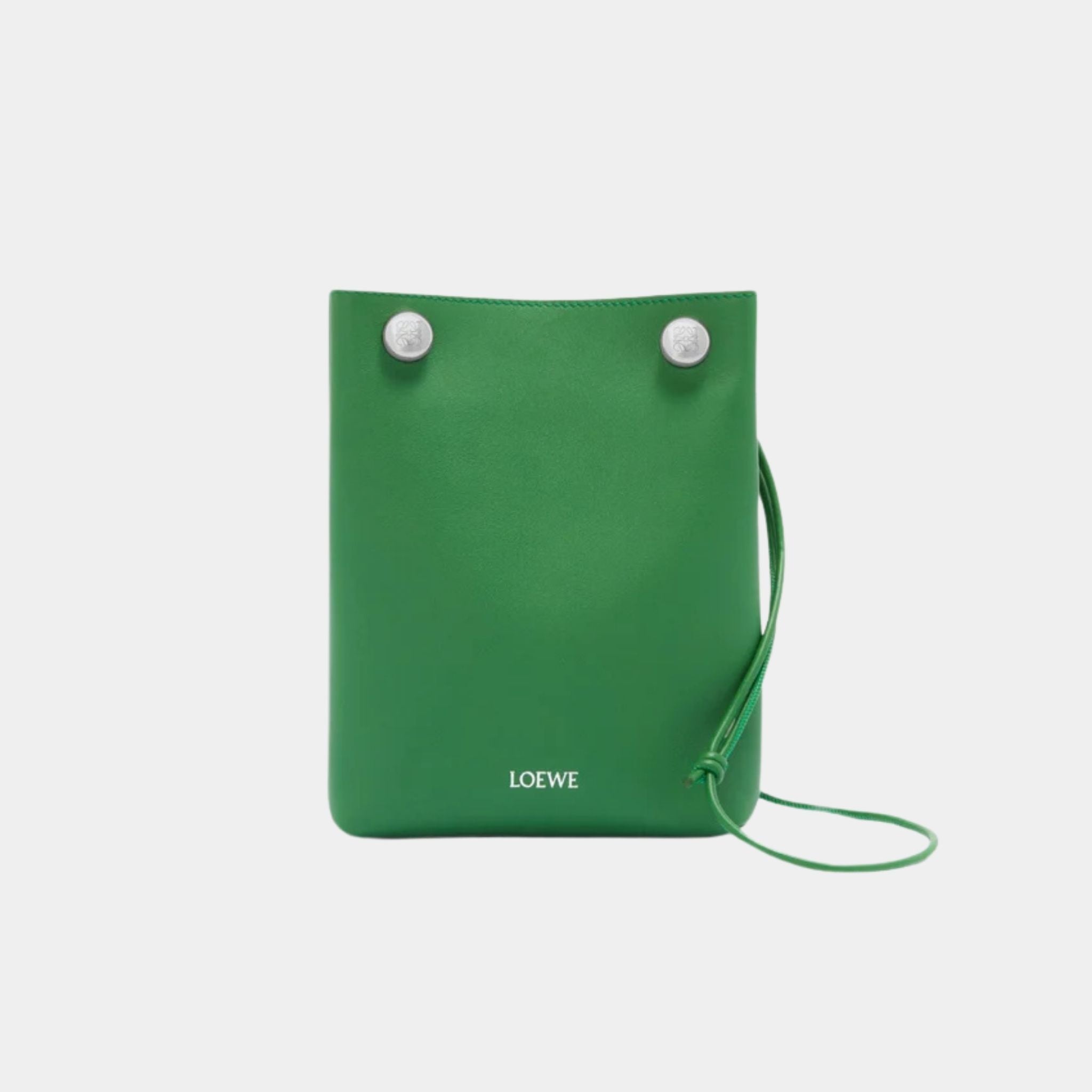 Pebble Pochette in Smooth Calfskin
