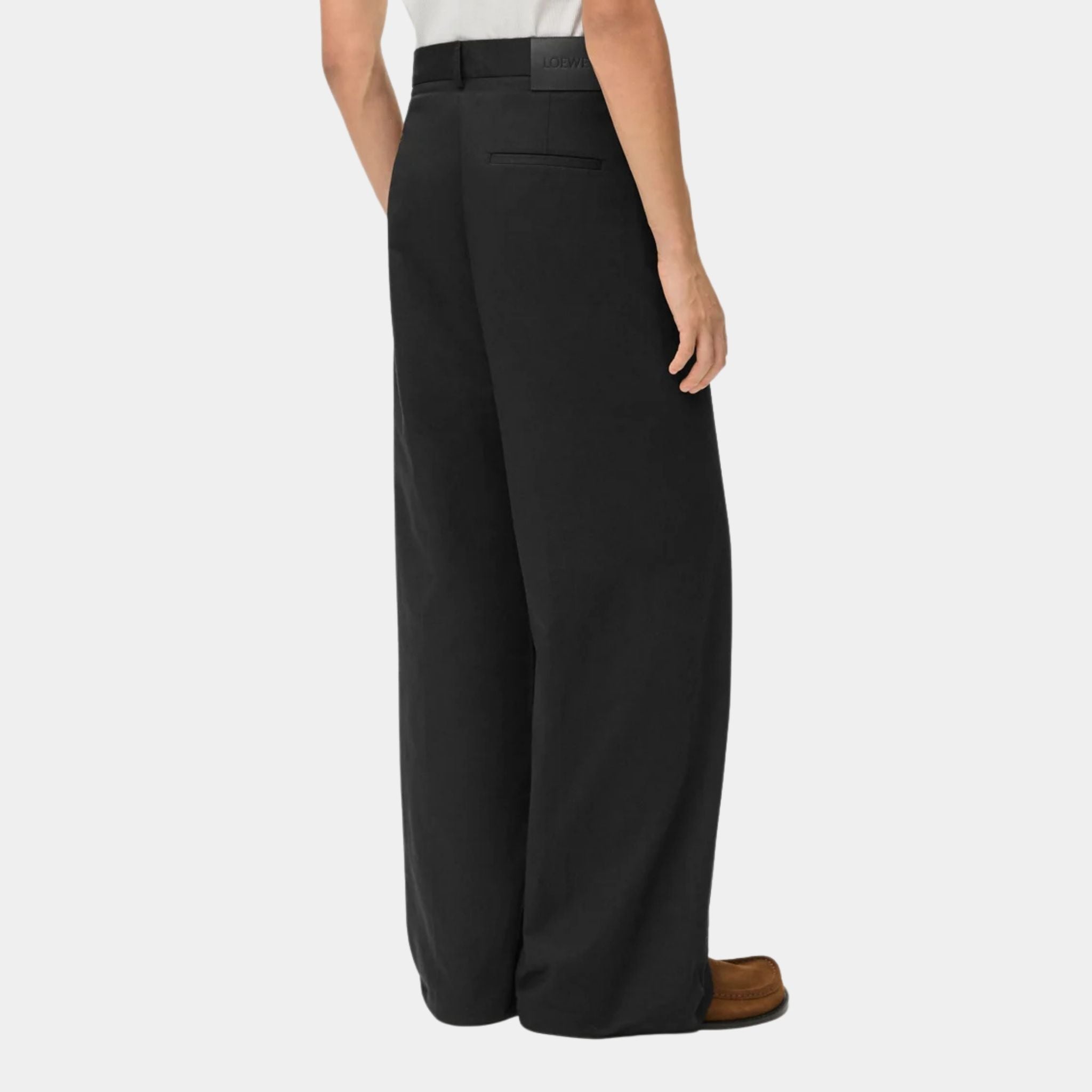 Pleated Trousers in Lightweight Compact Cotton