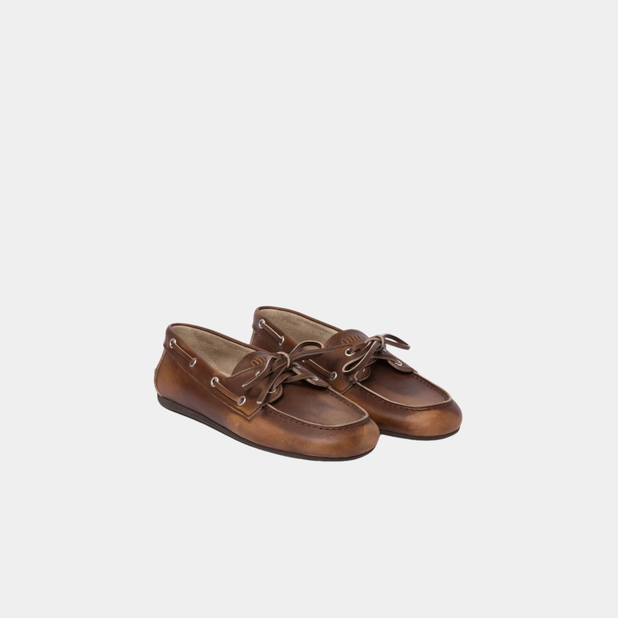 Unlined Bleached Leather Boat Shoes in Calfskin