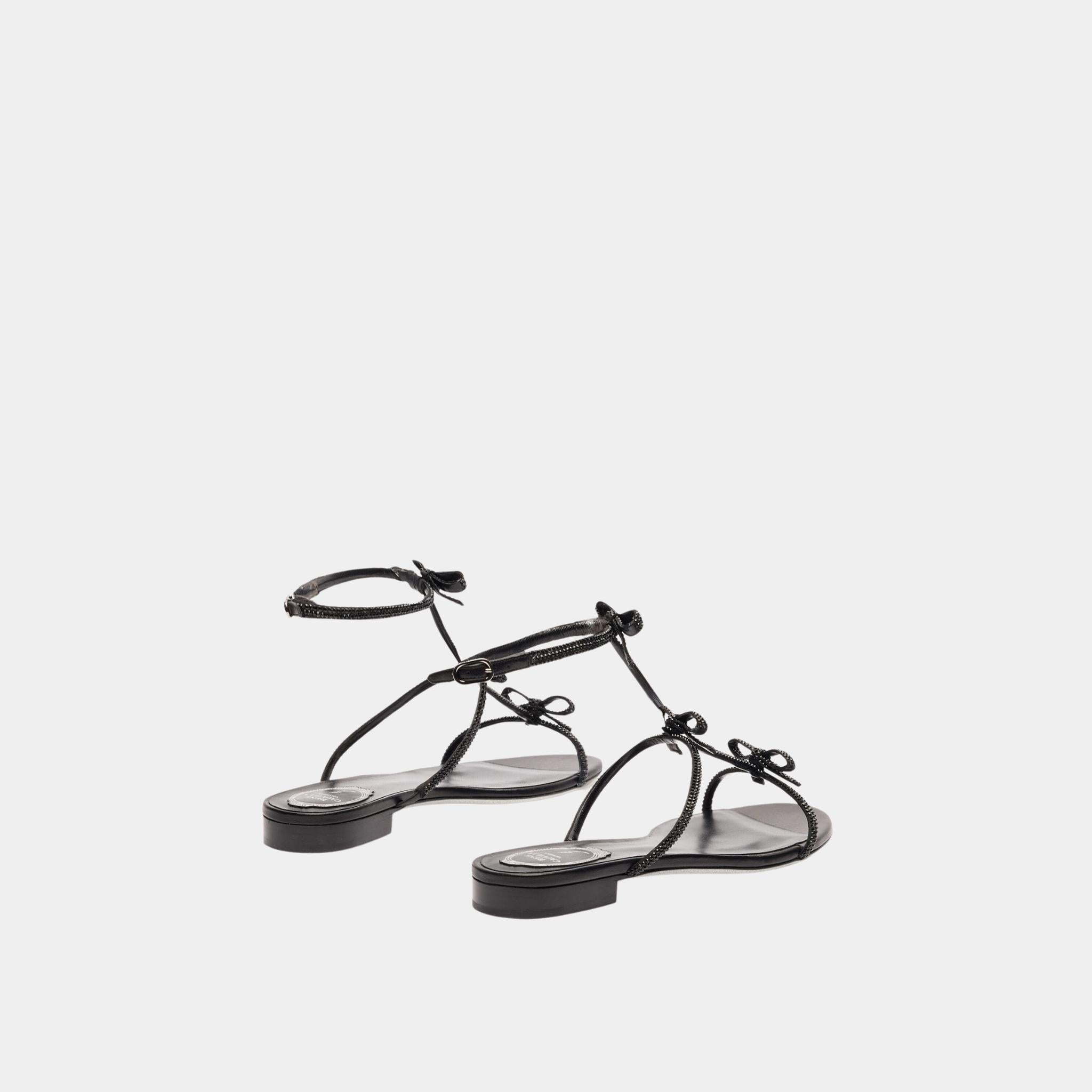 Caterina Flat Sandal 10