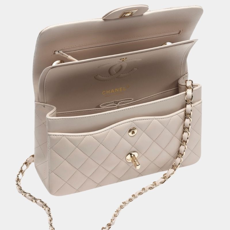 Small Classic Handbag Fall-Winter 2024/25