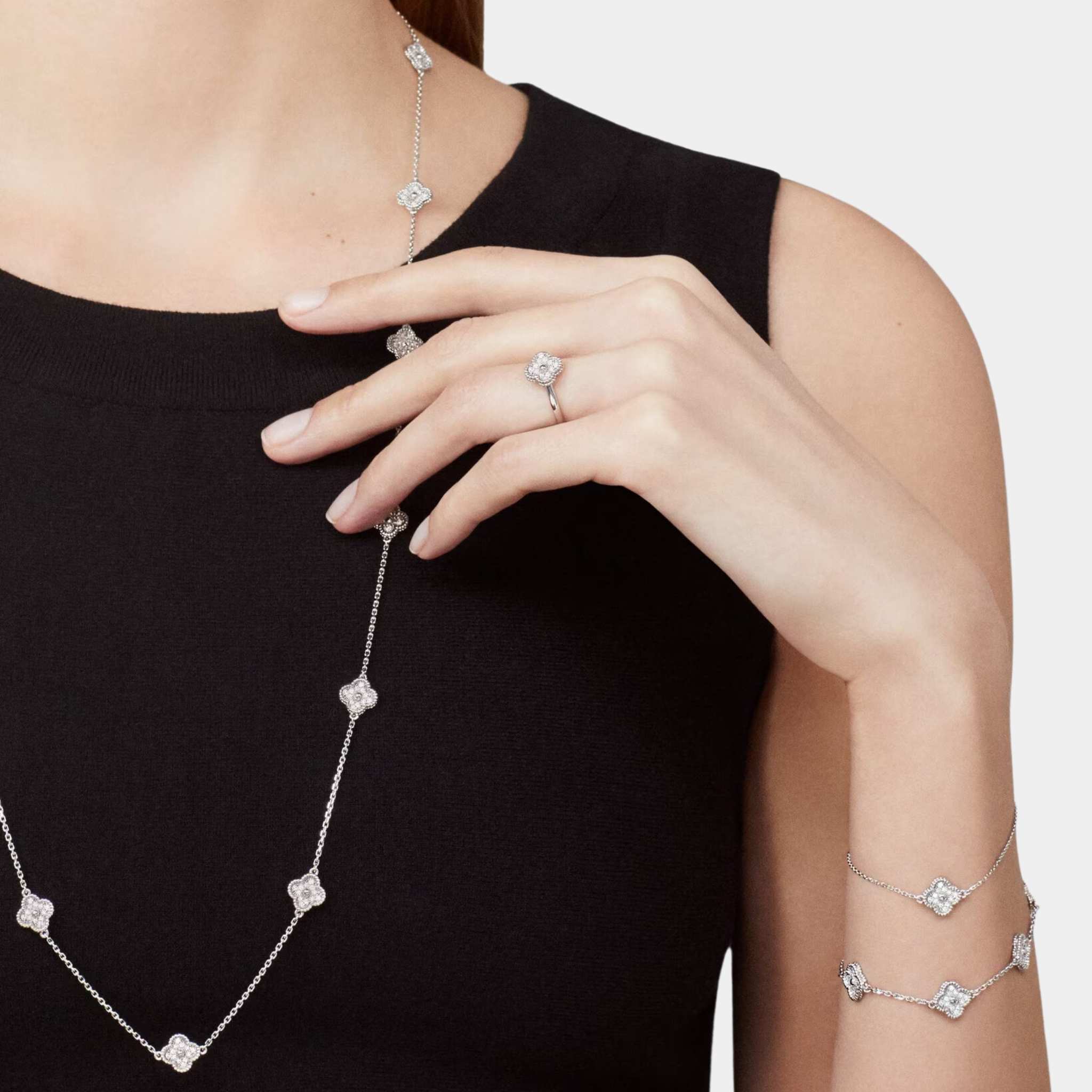 Sweet Alhambra Long Necklace 16 Motifs White Gold Diamond
