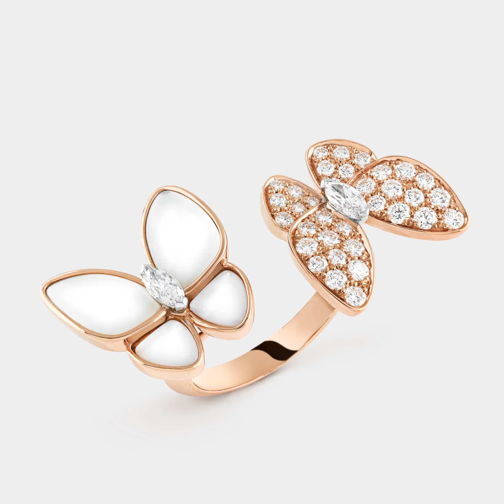 Two Butterfly Between The Finger Ring Rose Gold Diamond With Pearl
