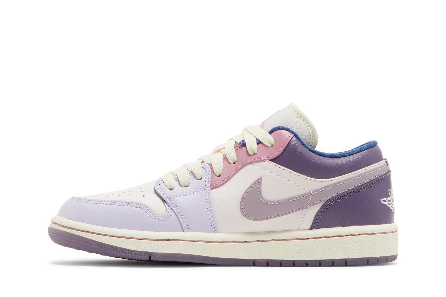 Wmns Air Jordan 1 Low &