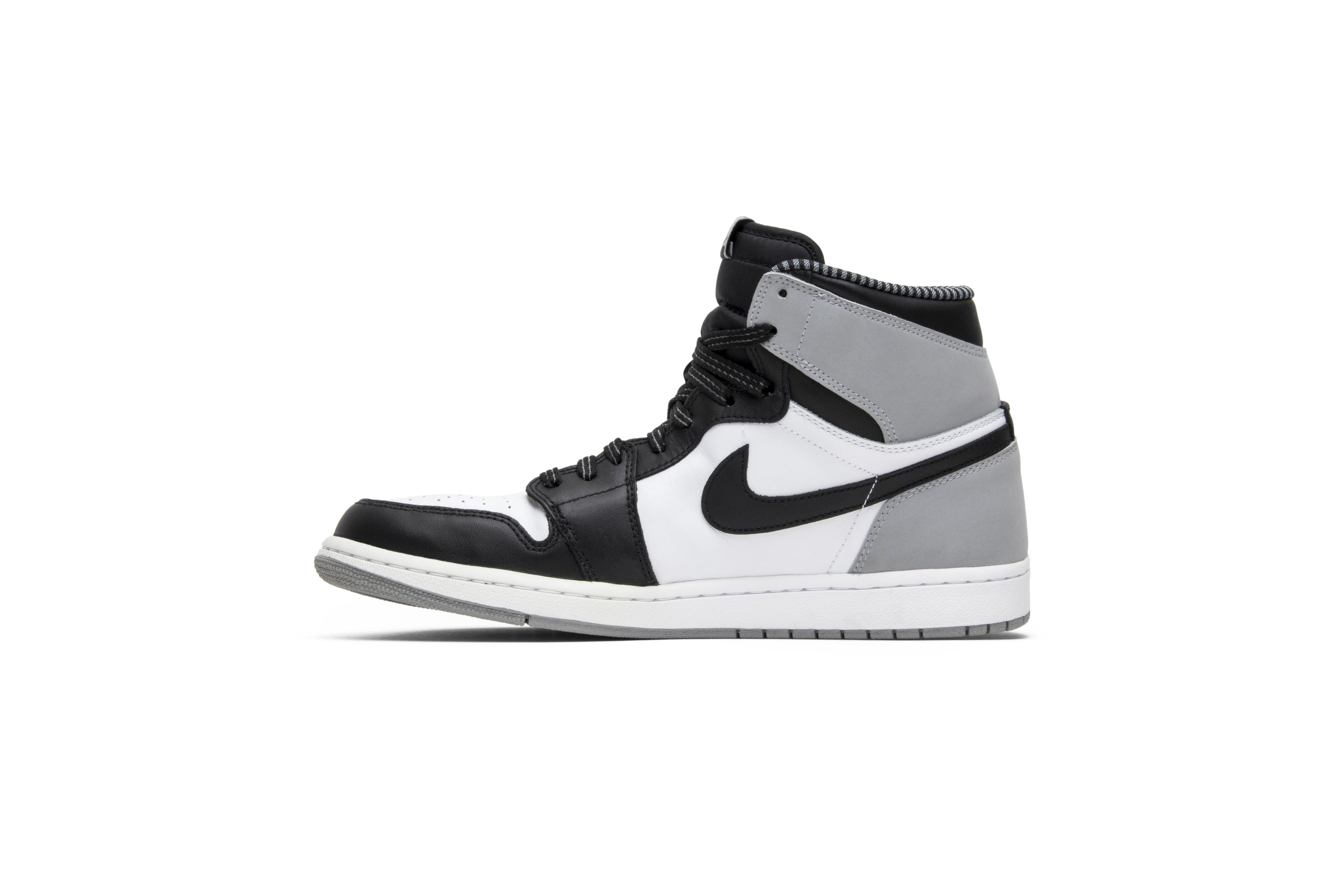 Air Jordan 1 Retro High OG &