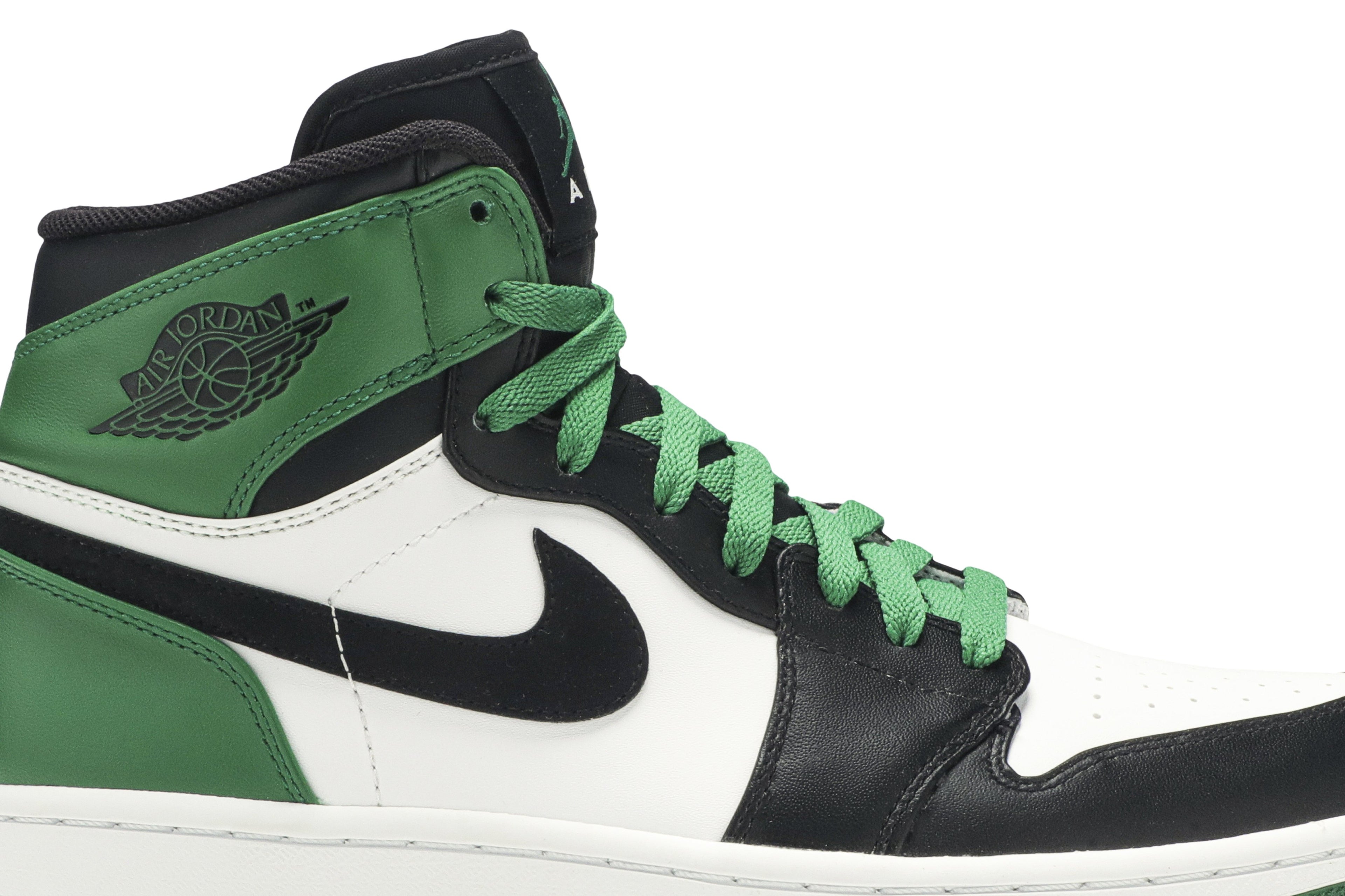 Air Jordan 1 Retro High &