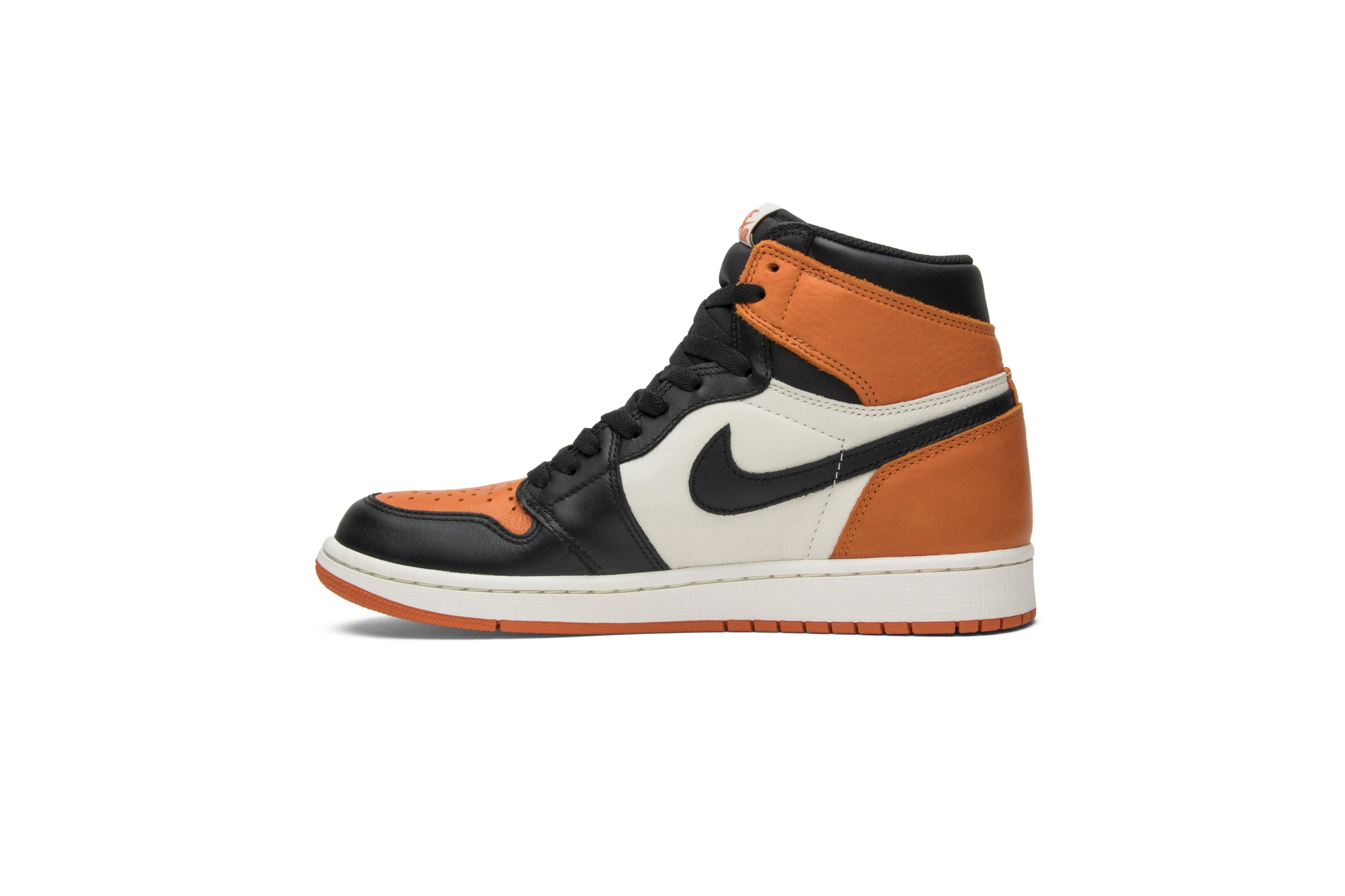 Air Jordan 1 Retro High OG &