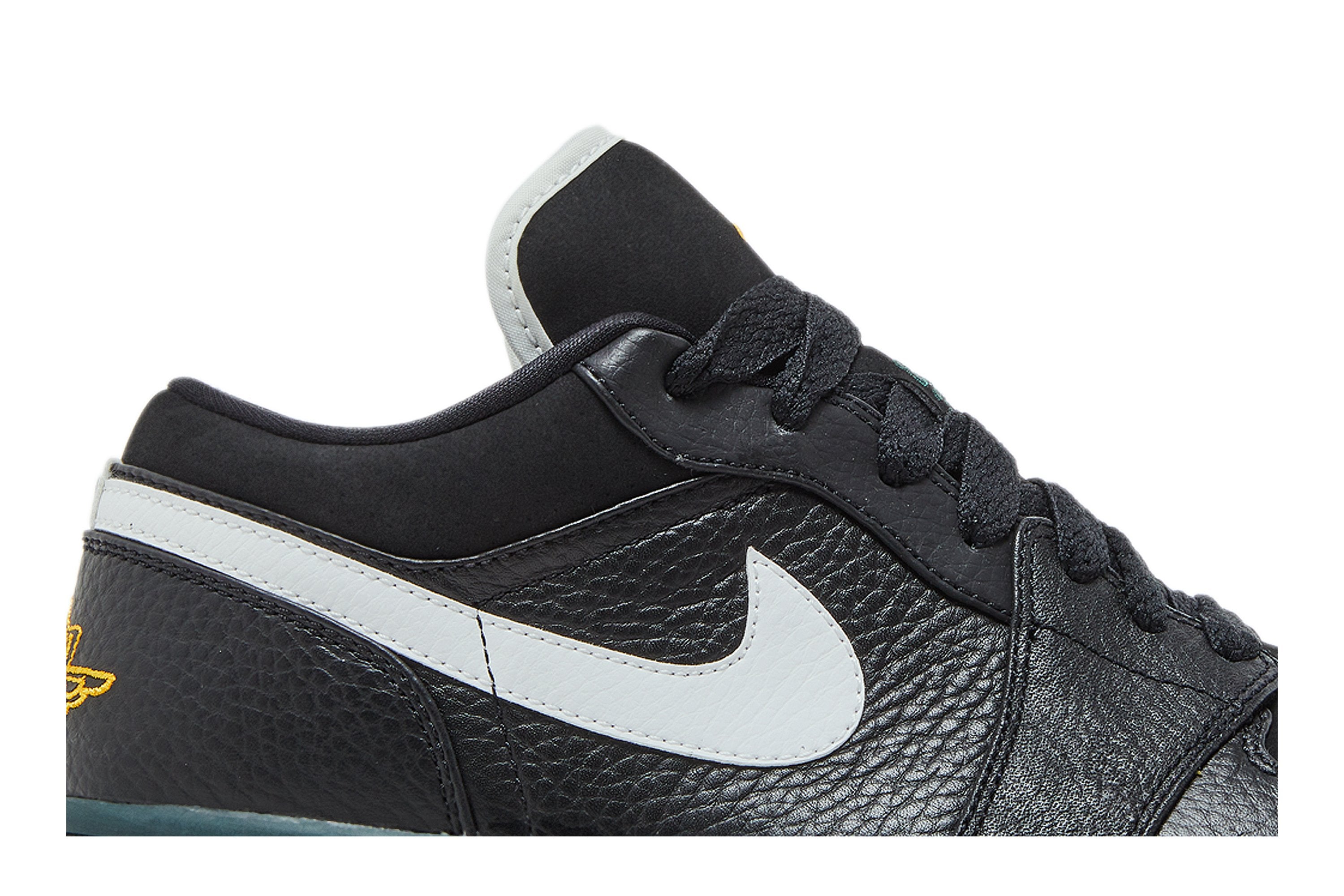 Air Jordan 1 Phat Low &