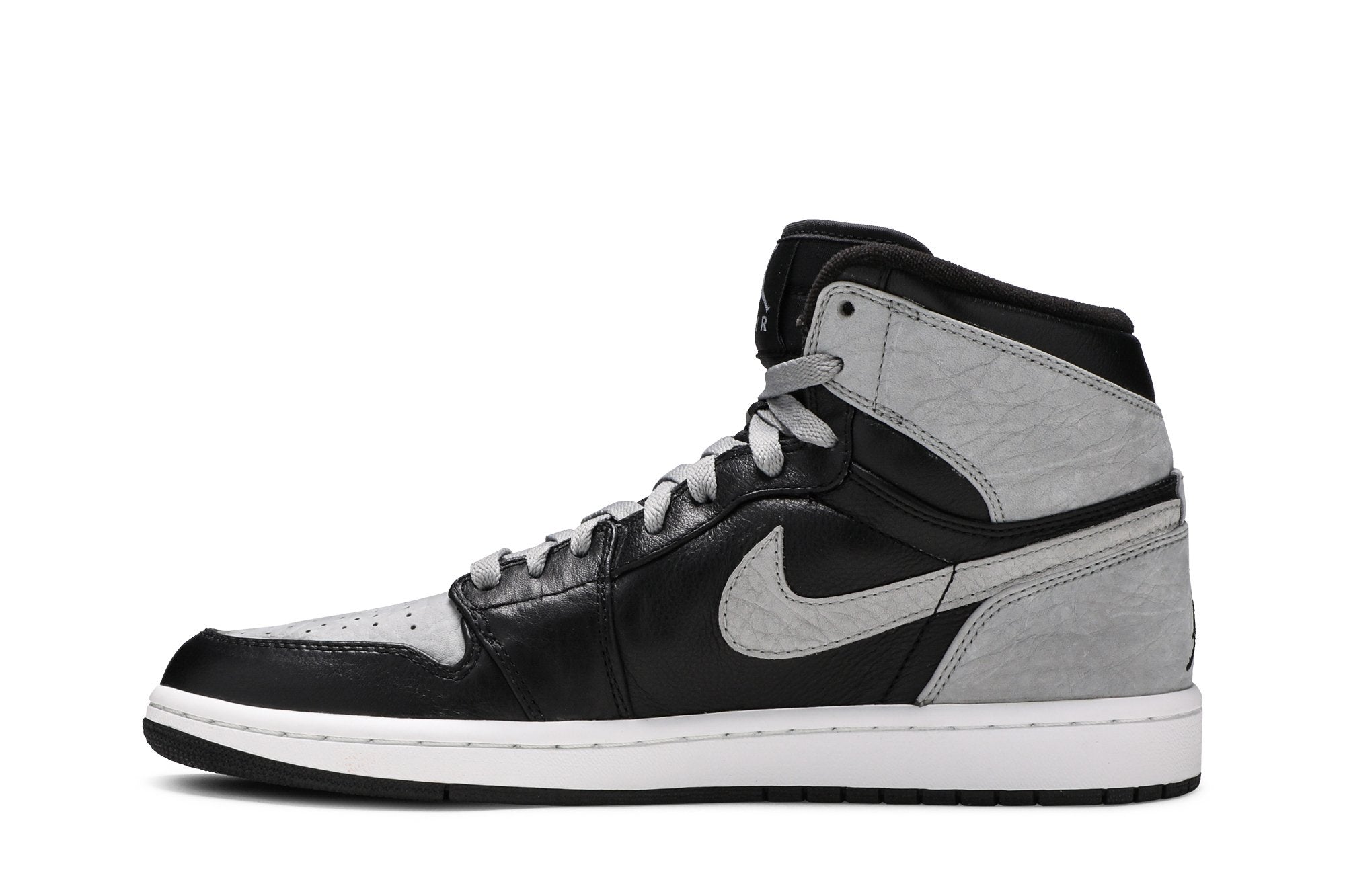 Air Jordan 1 Retro High &