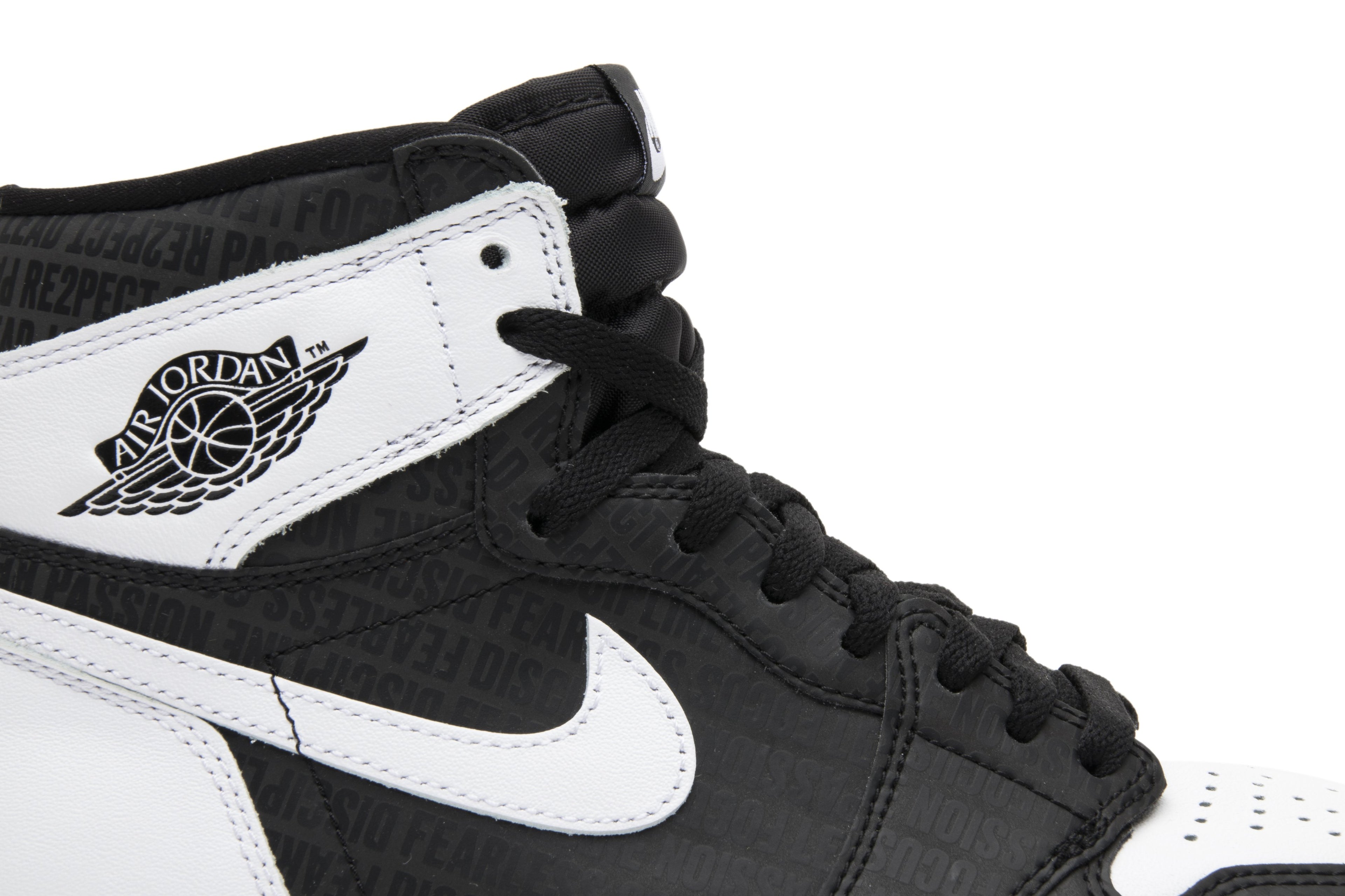 Air Jordan 1 Retro High OG &