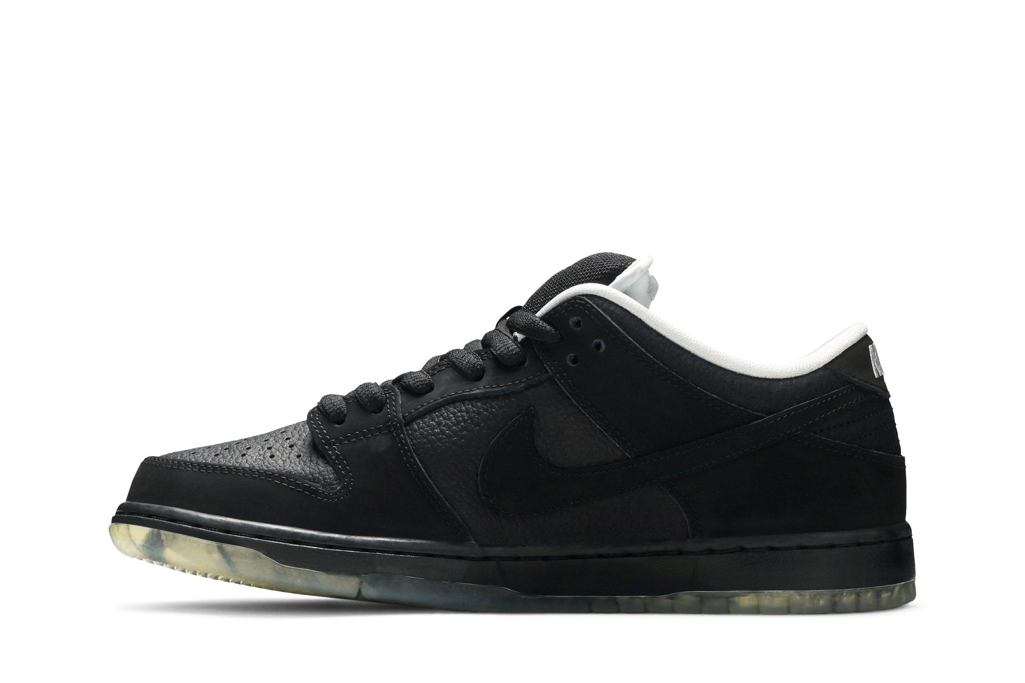 Atlas x SB Dunk Low &