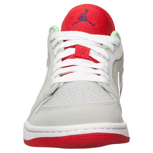 Air Jordan 1 Retro Low &