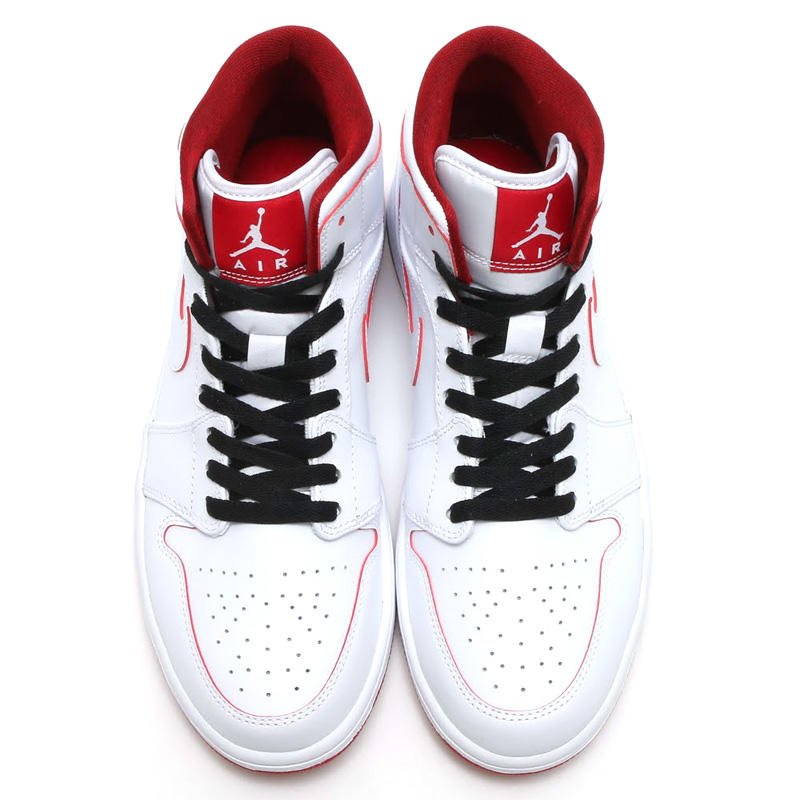 Air Jordan 1 Retro Mid &