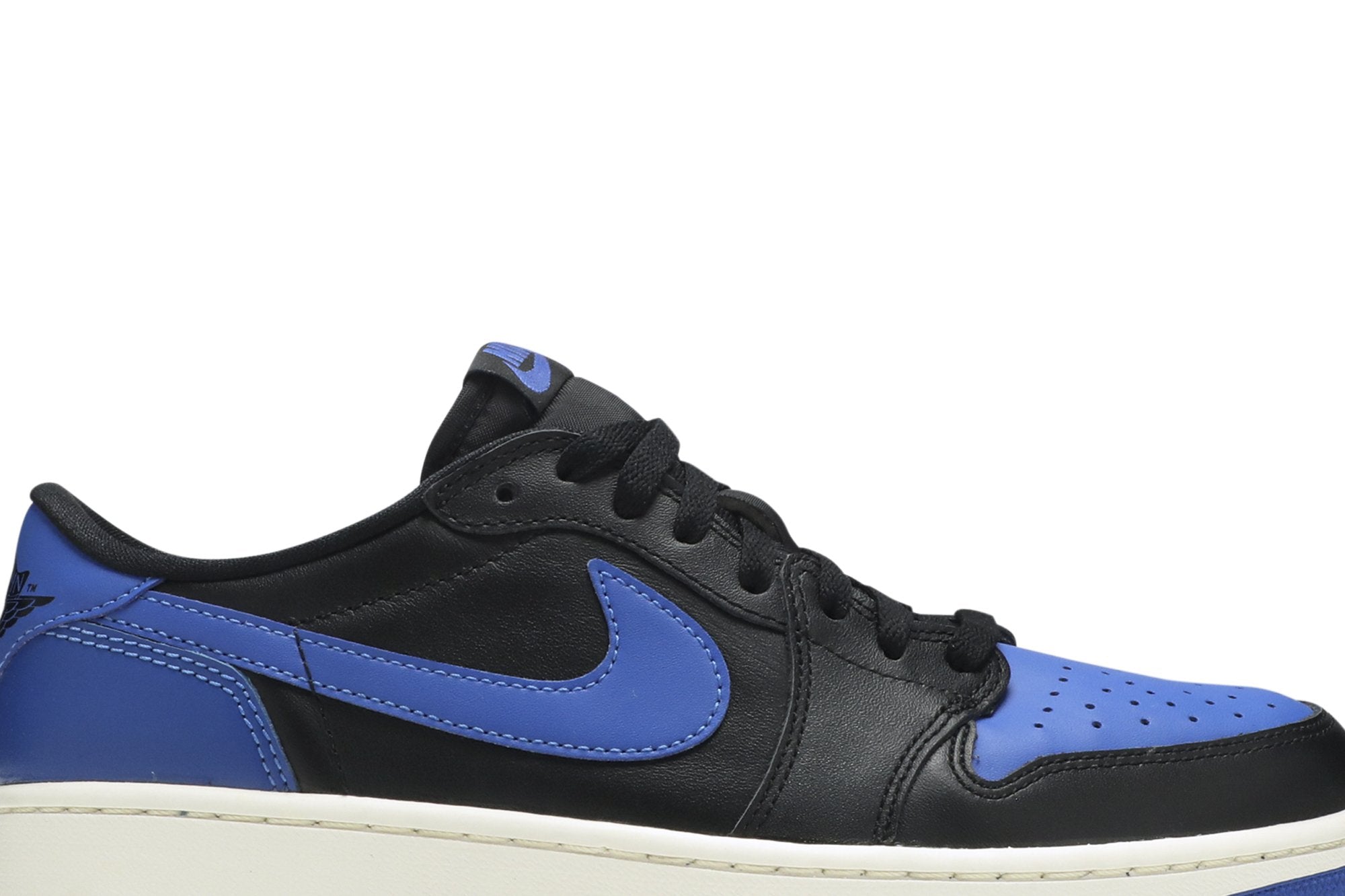 Air Jordan 1 Retro Low OG &
