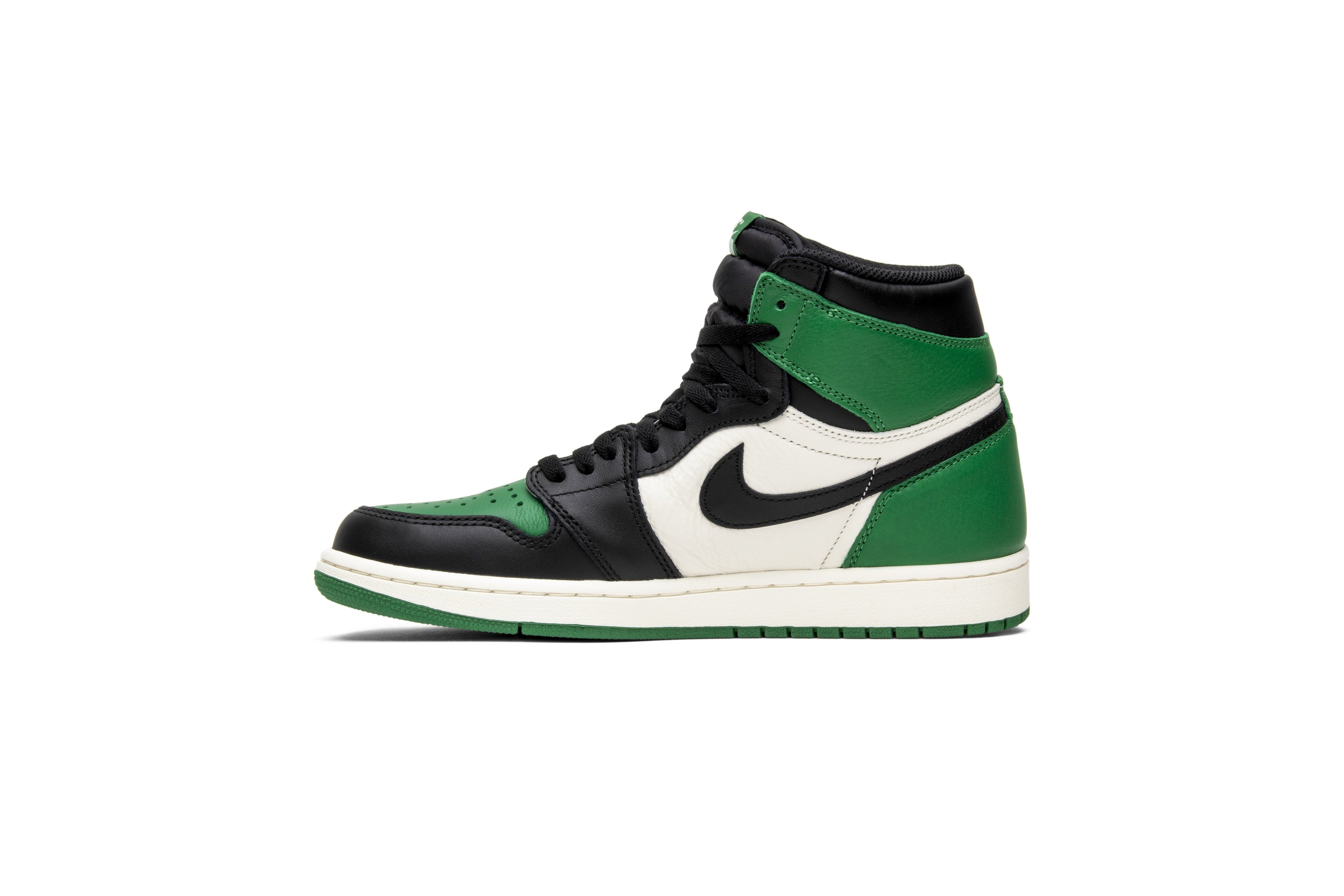 Air Jordan 1 Retro High OG &