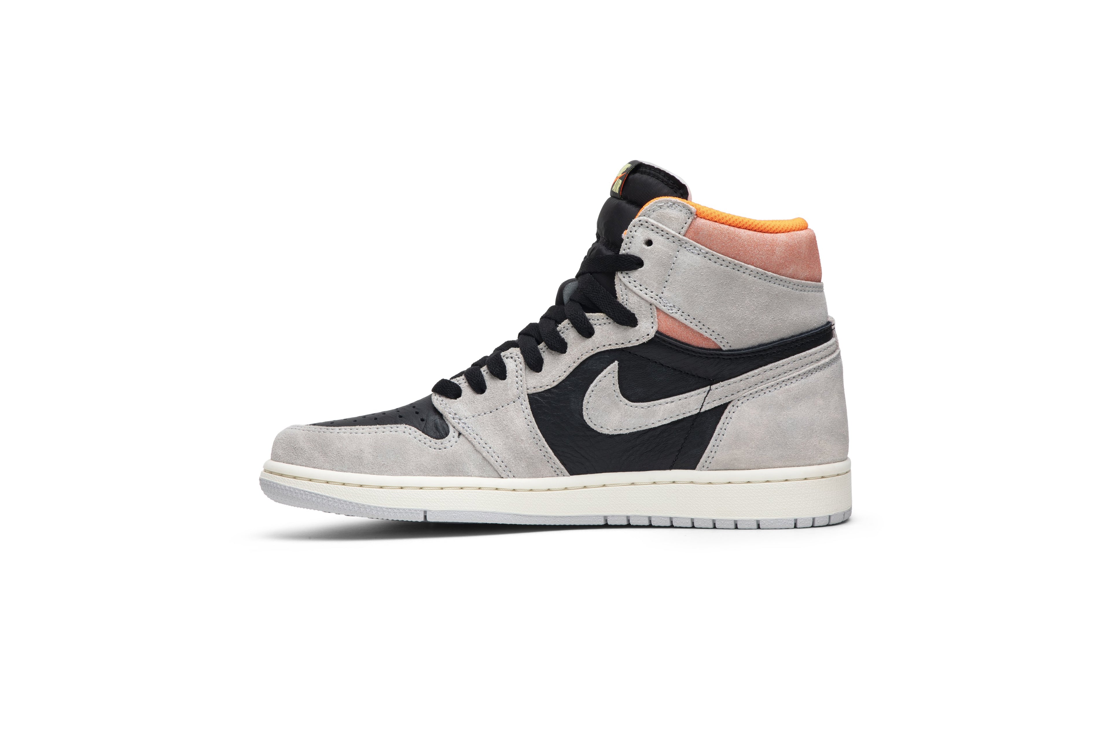 Air Jordan 1 Retro High OG &
