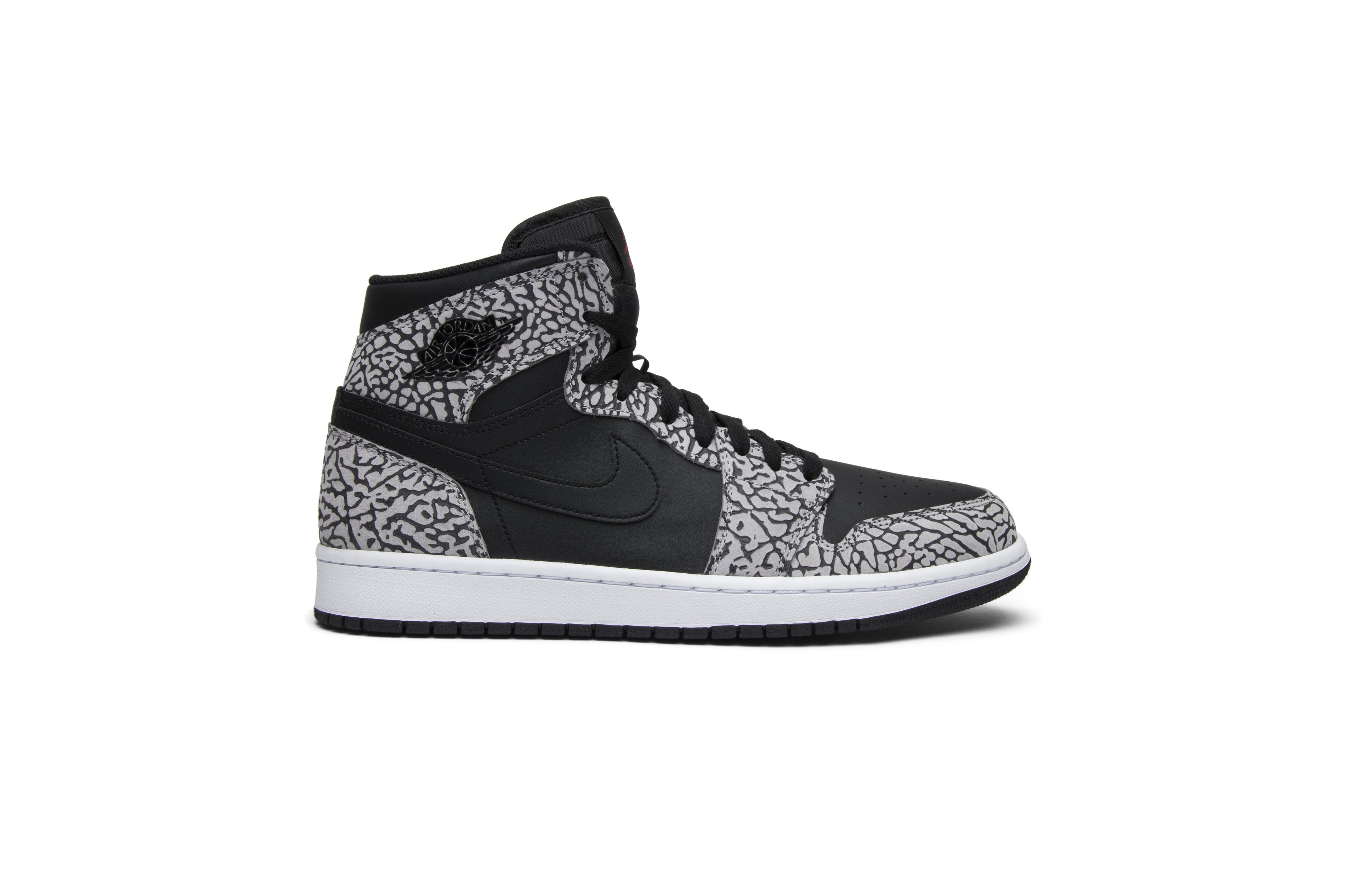 Air Jordan 1 Retro High &