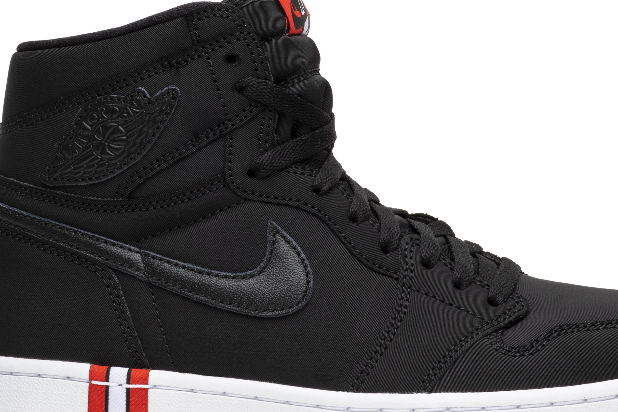 Paris Saint-Germain x Air Jordan 1 Retro High OG &