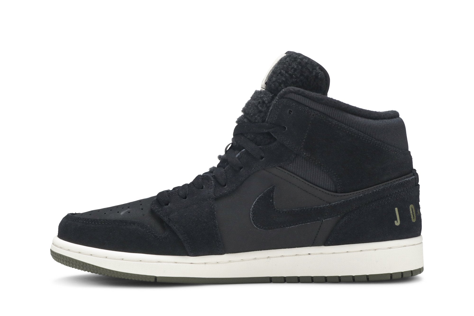 Air Jordan 1 Retro Mid &