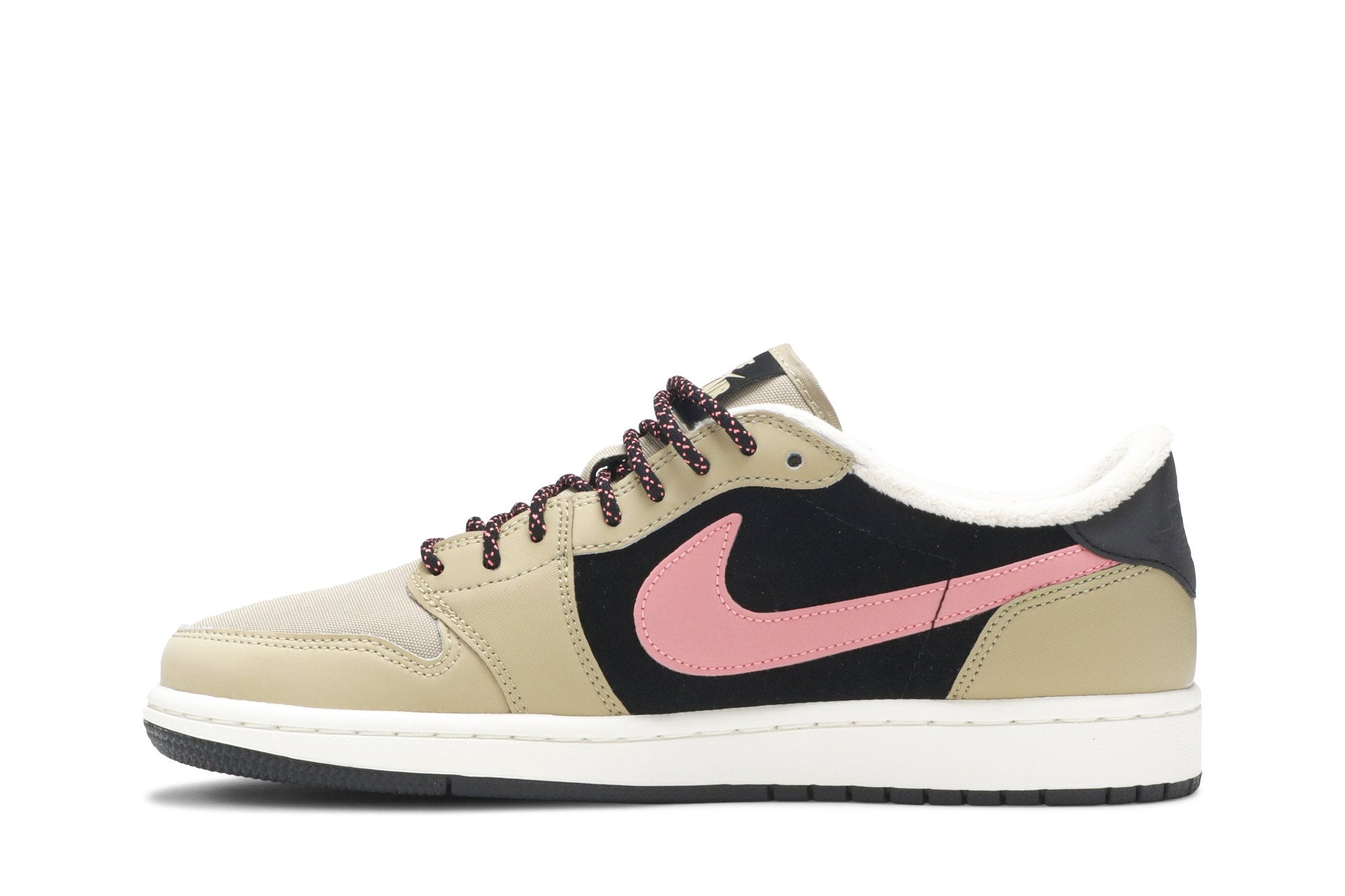 Wmns Air Jordan 1 Retro Low Fleece &