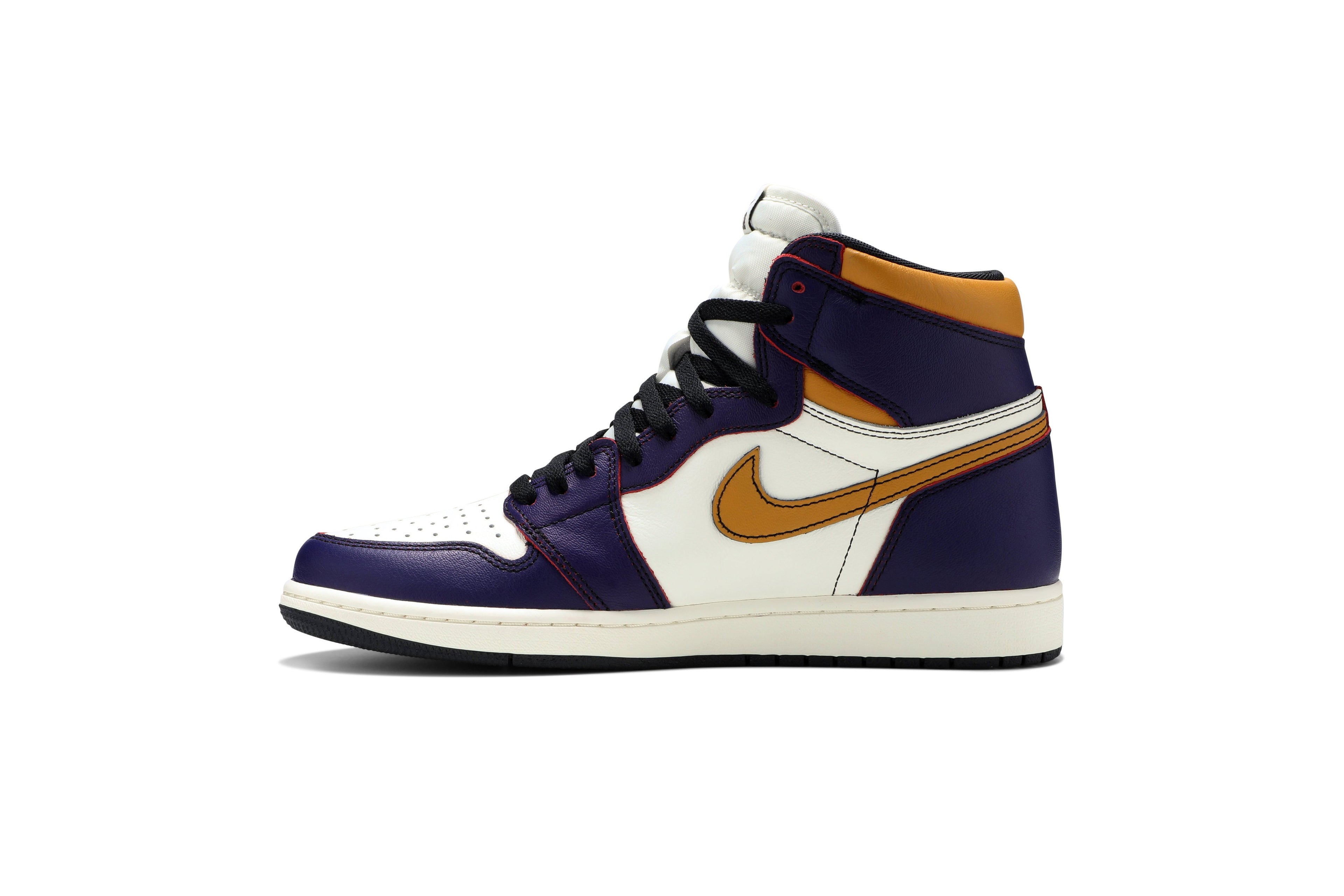 Air Jordan 1 Retro High SB &