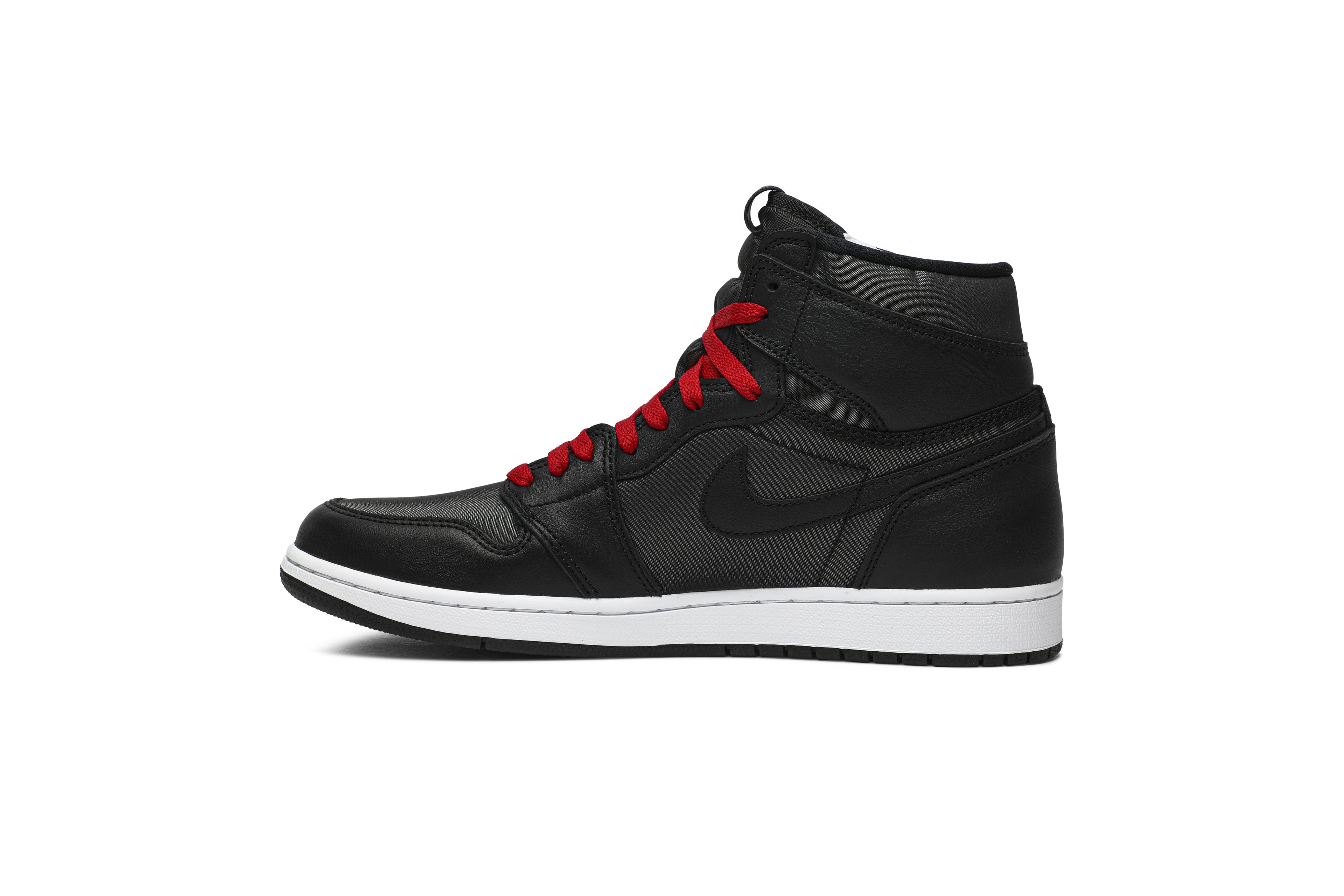 Air Jordan 1 Retro High OG &