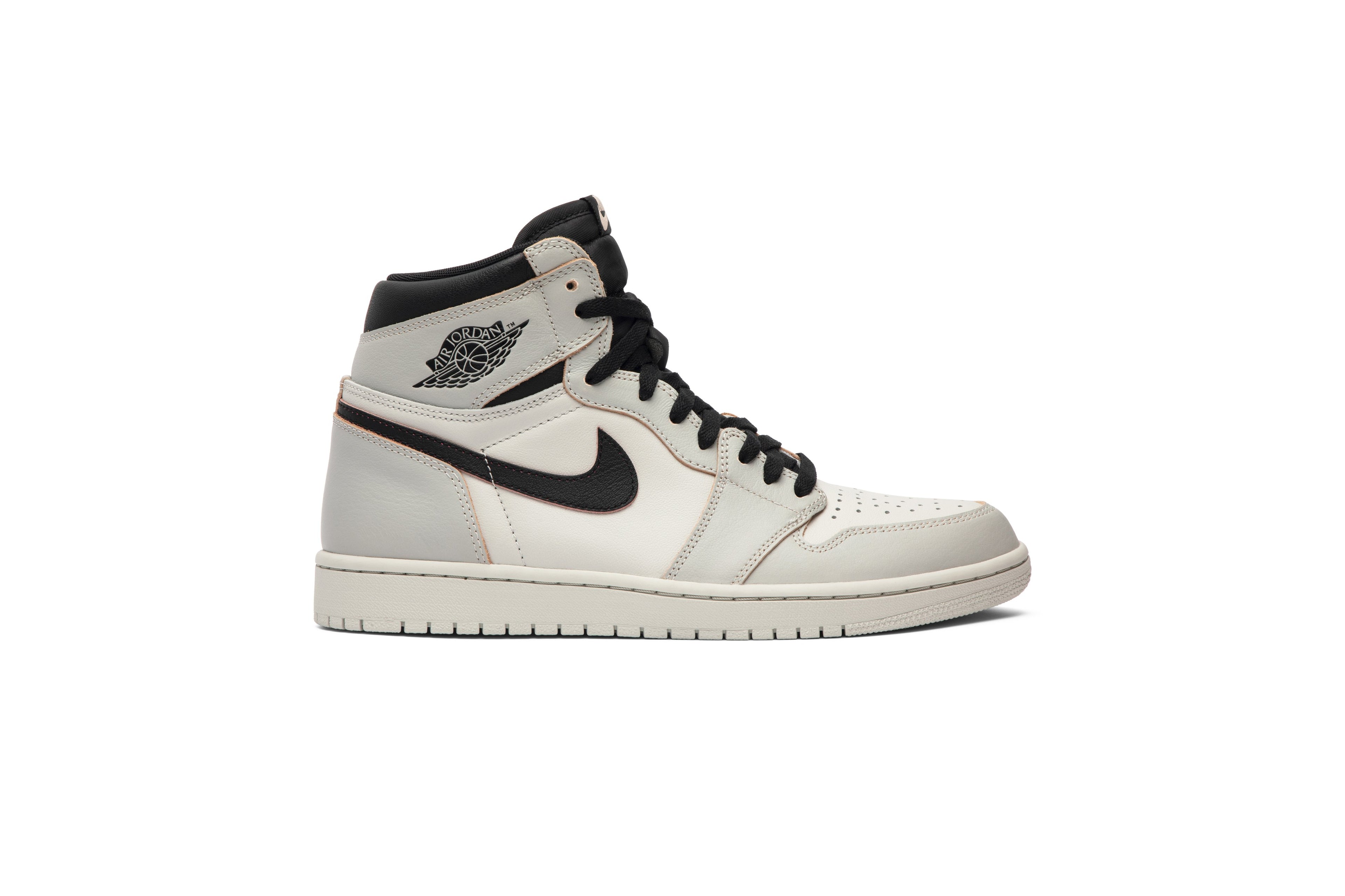 Air Jordan 1 Retro High SB &