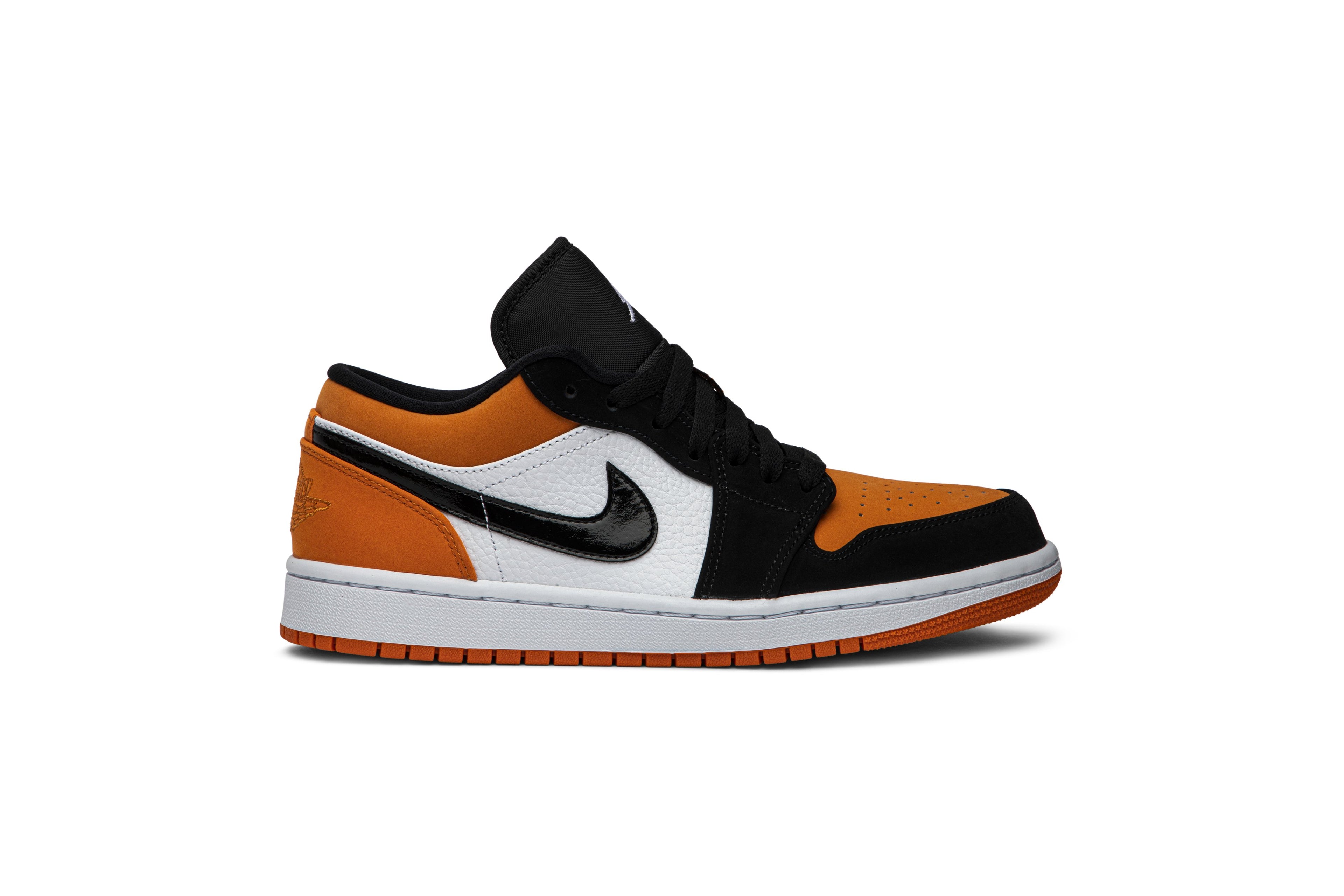 Air Jordan 1 Low &