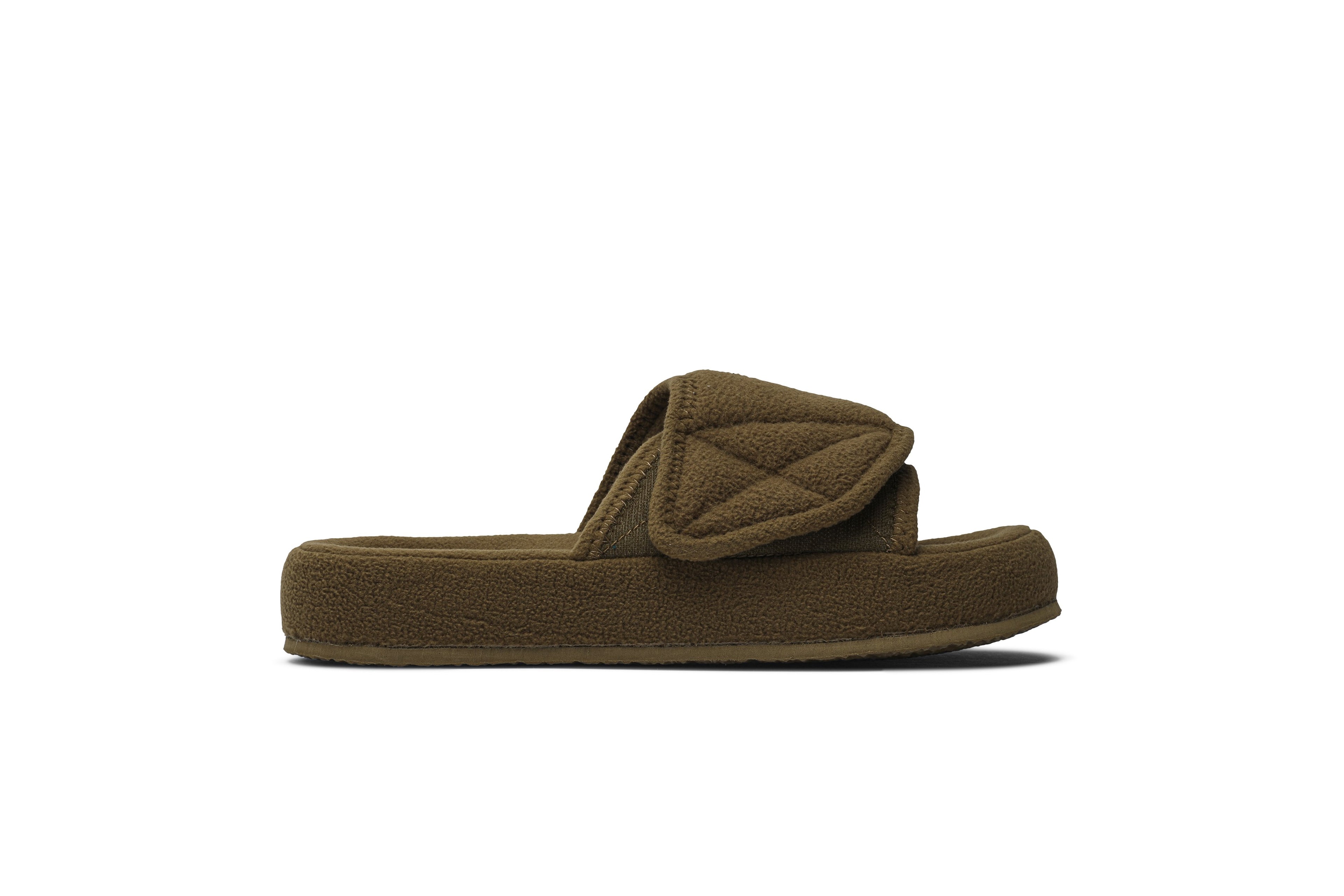Yeezy Season 7 Fleece Slide &