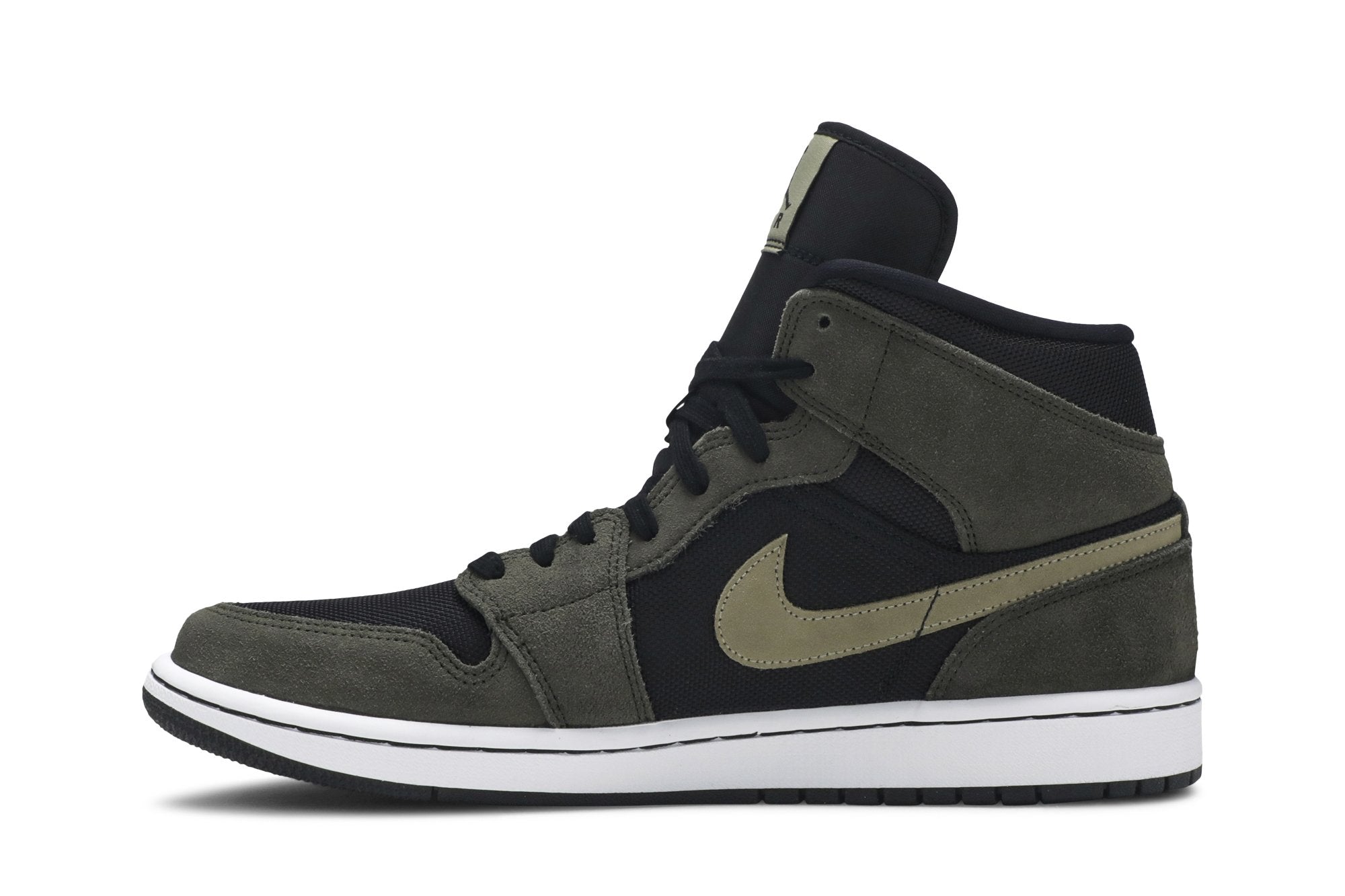 Wmns Air Jordan 1 Mid &