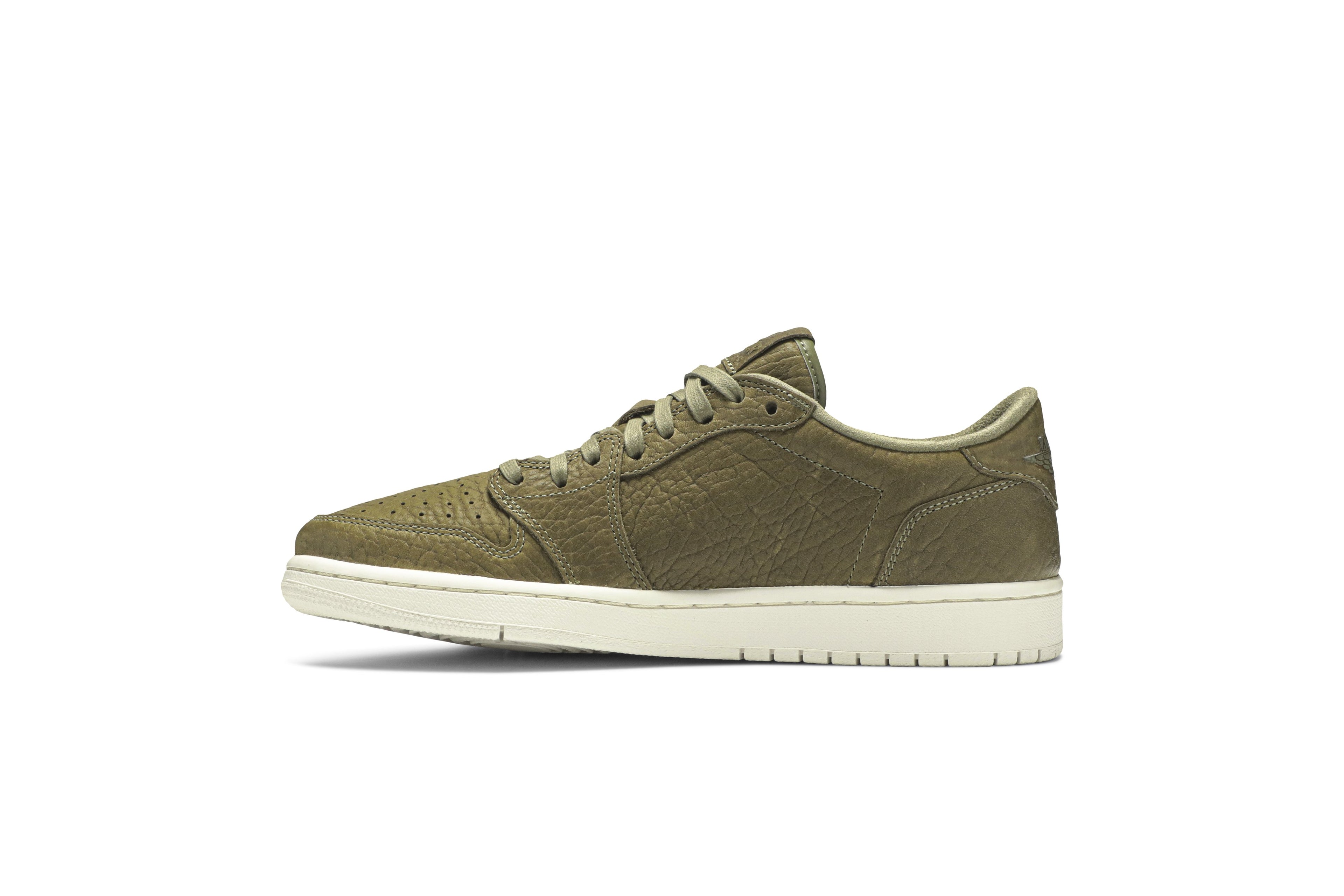 Air Jordan 1 Retro Low Swooshless &