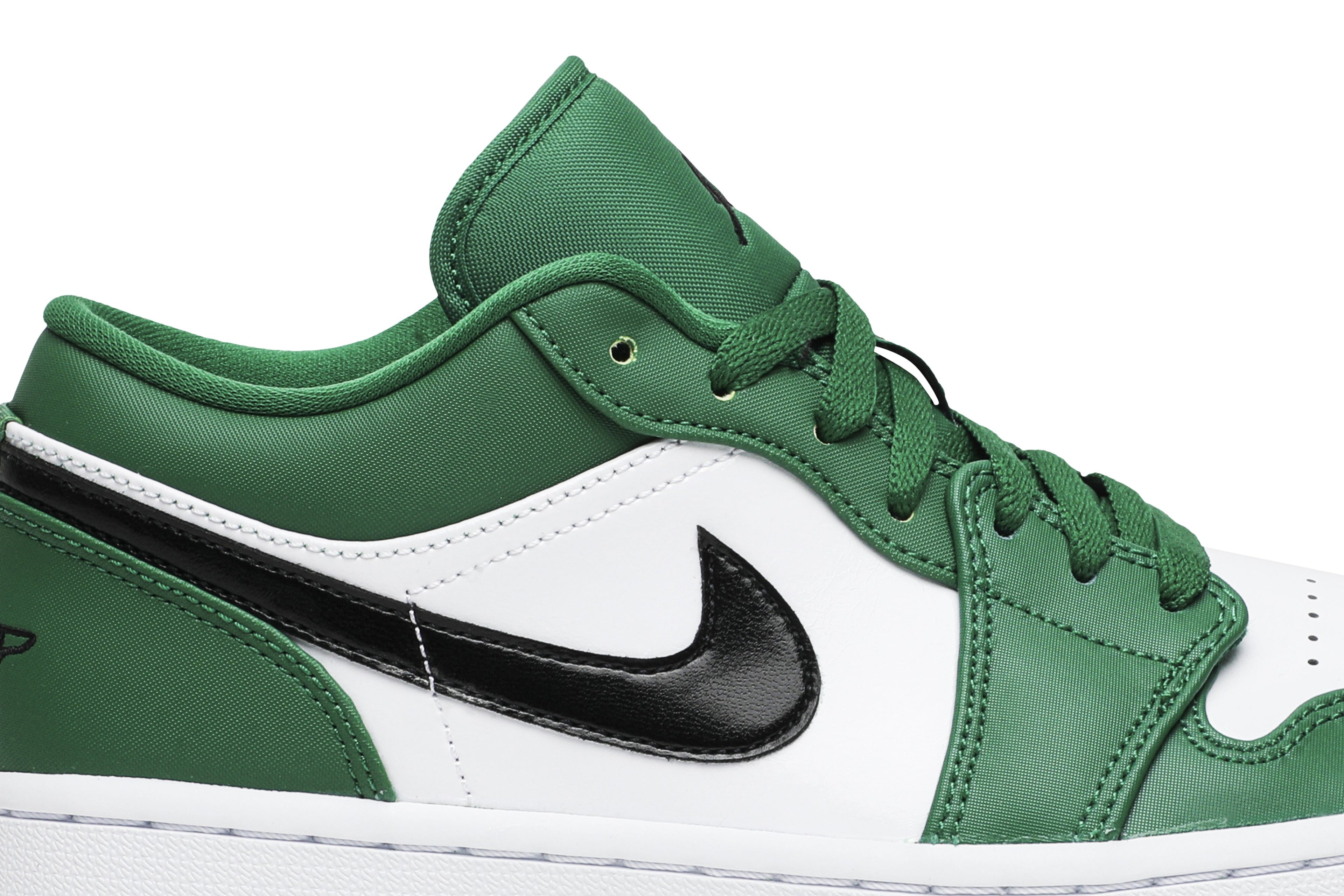 Air Jordan 1 Low &