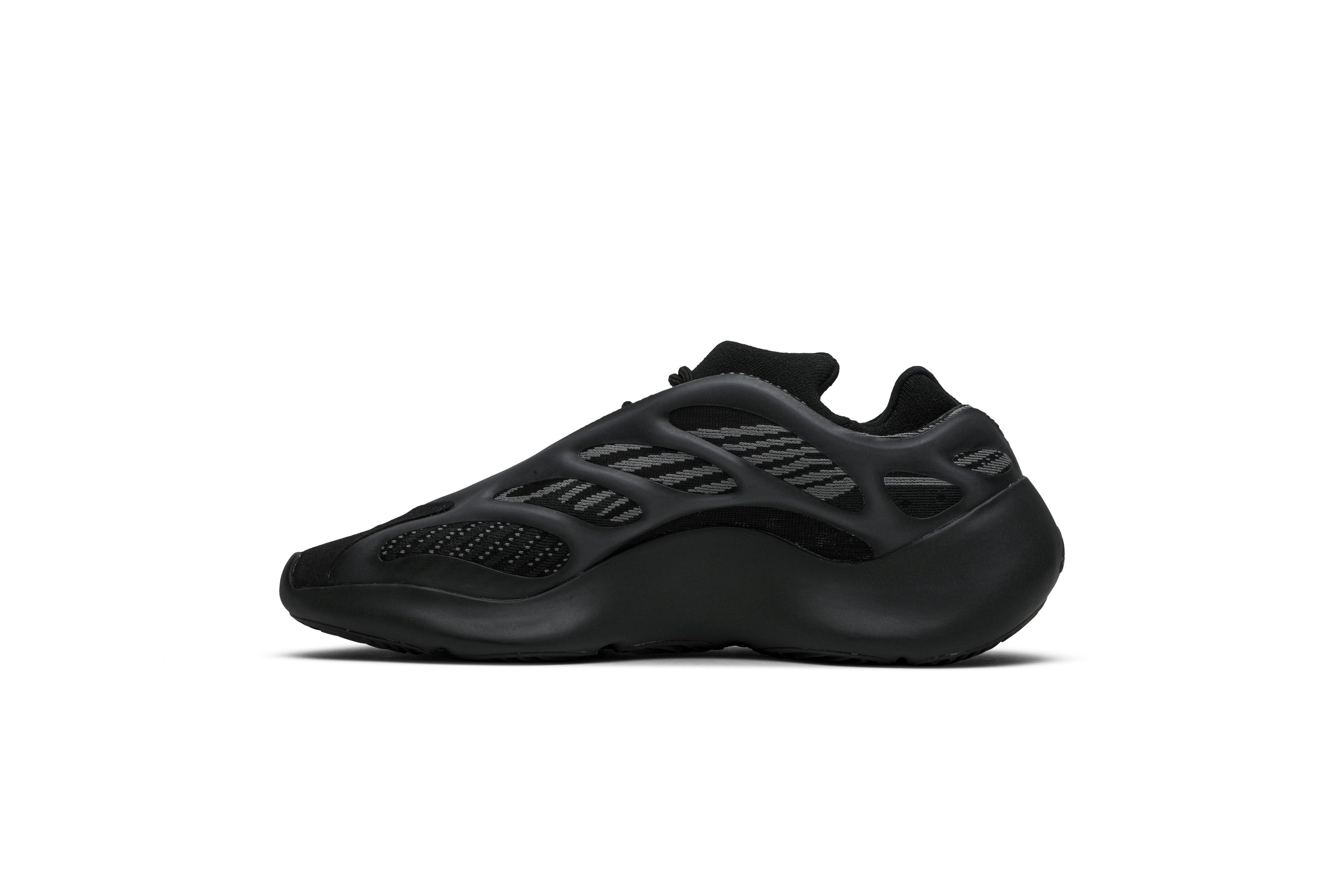 Yeezy 700 V3 &