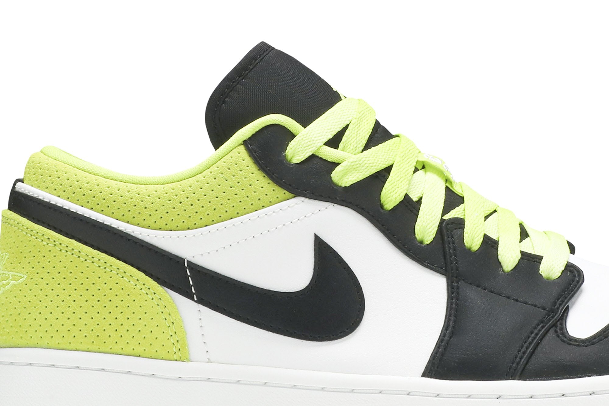 Air Jordan 1 Low &