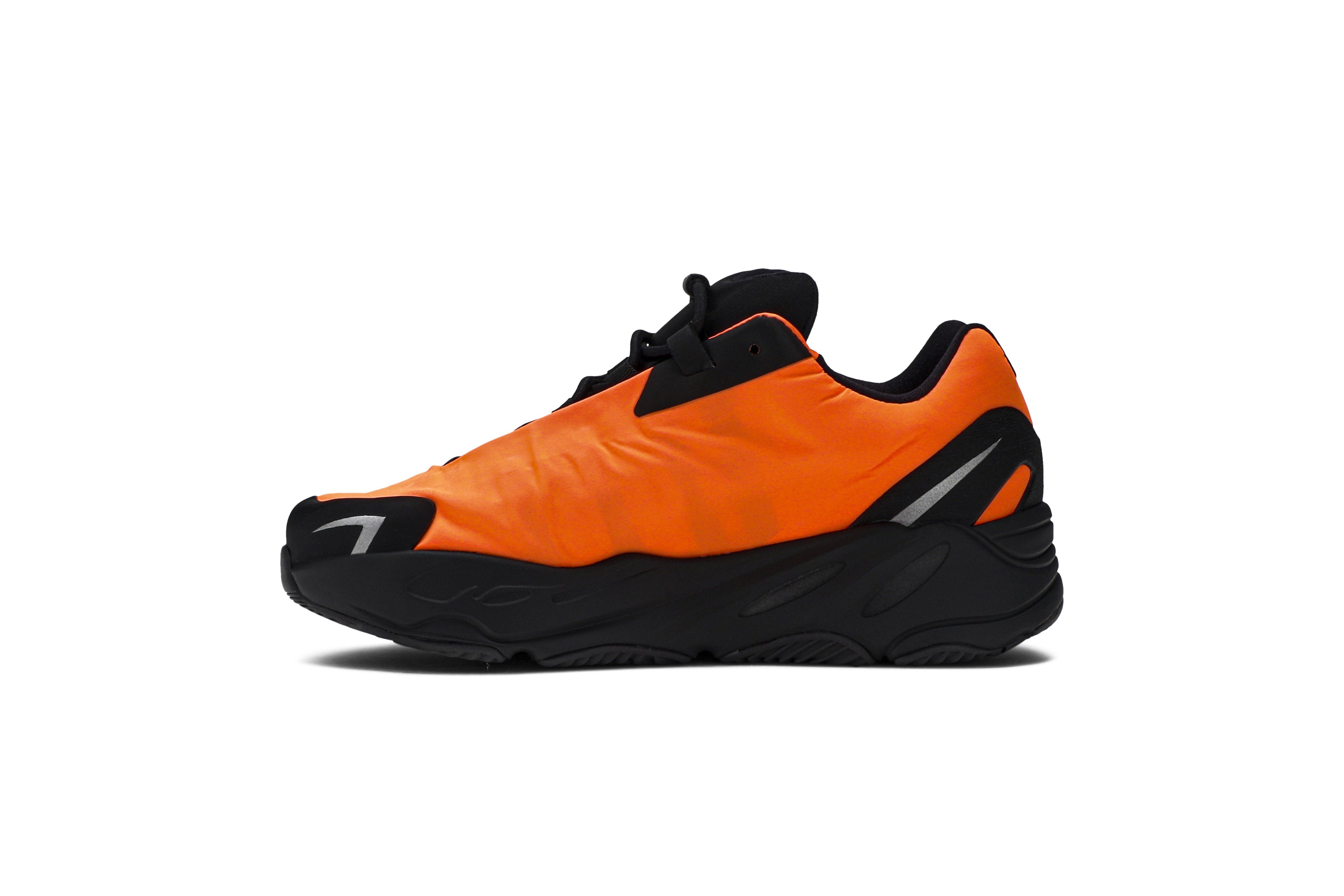 Yeezy Boost 700 MNVN Kids &