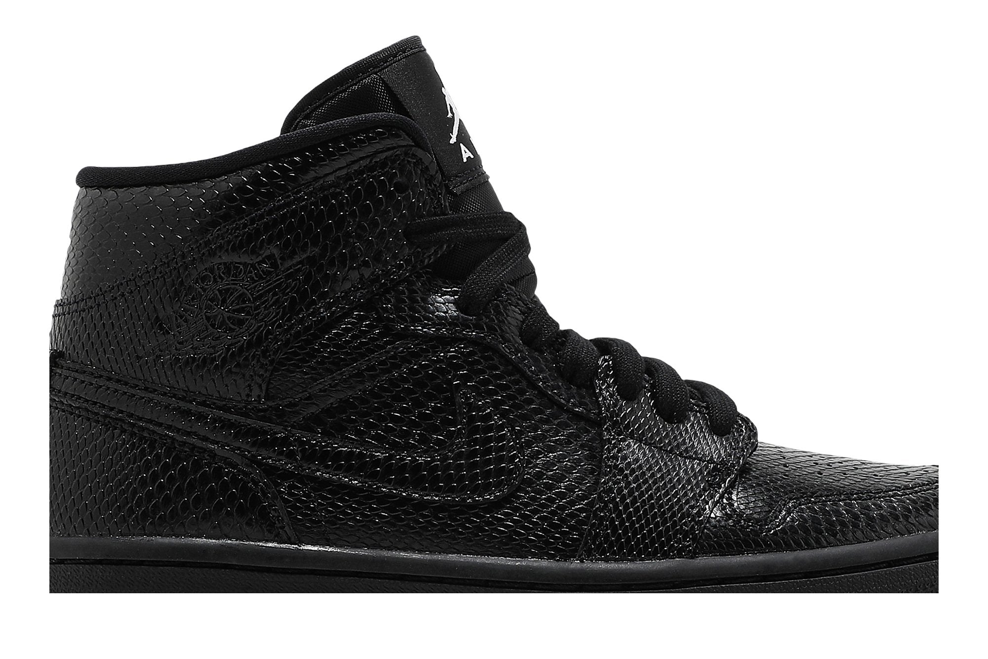 Wmns Air Jordan 1 Mid &